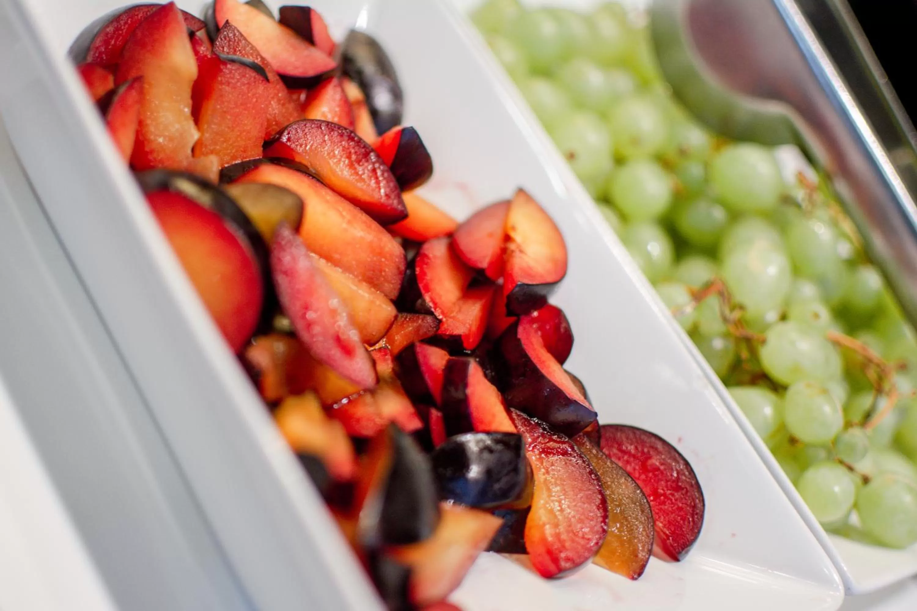 Breakfast in Holiday Inn Rosario by IHG