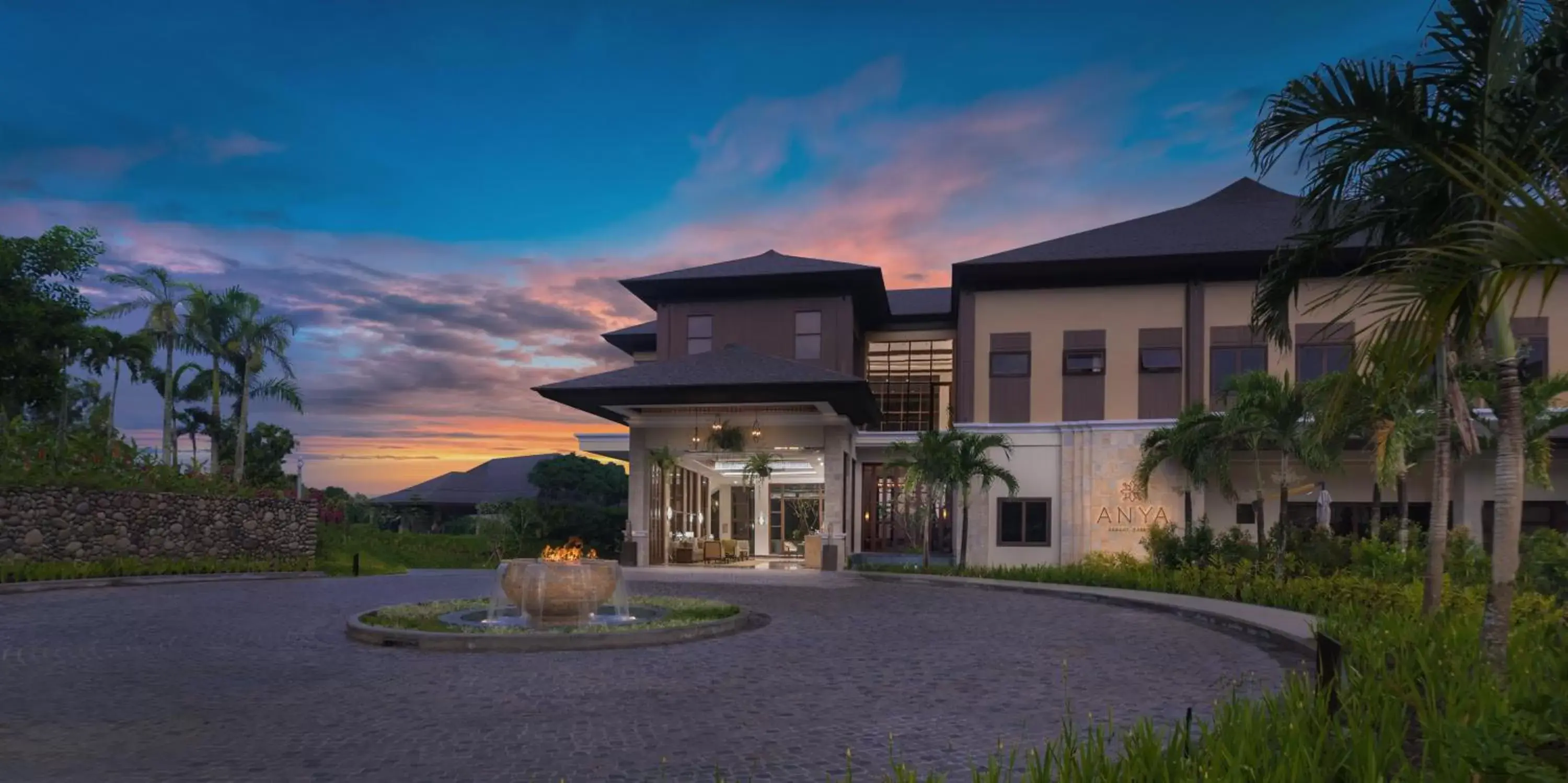 Facade/entrance in Anya Resort Tagaytay Facade/entrance in Anya Resort Tagaytay