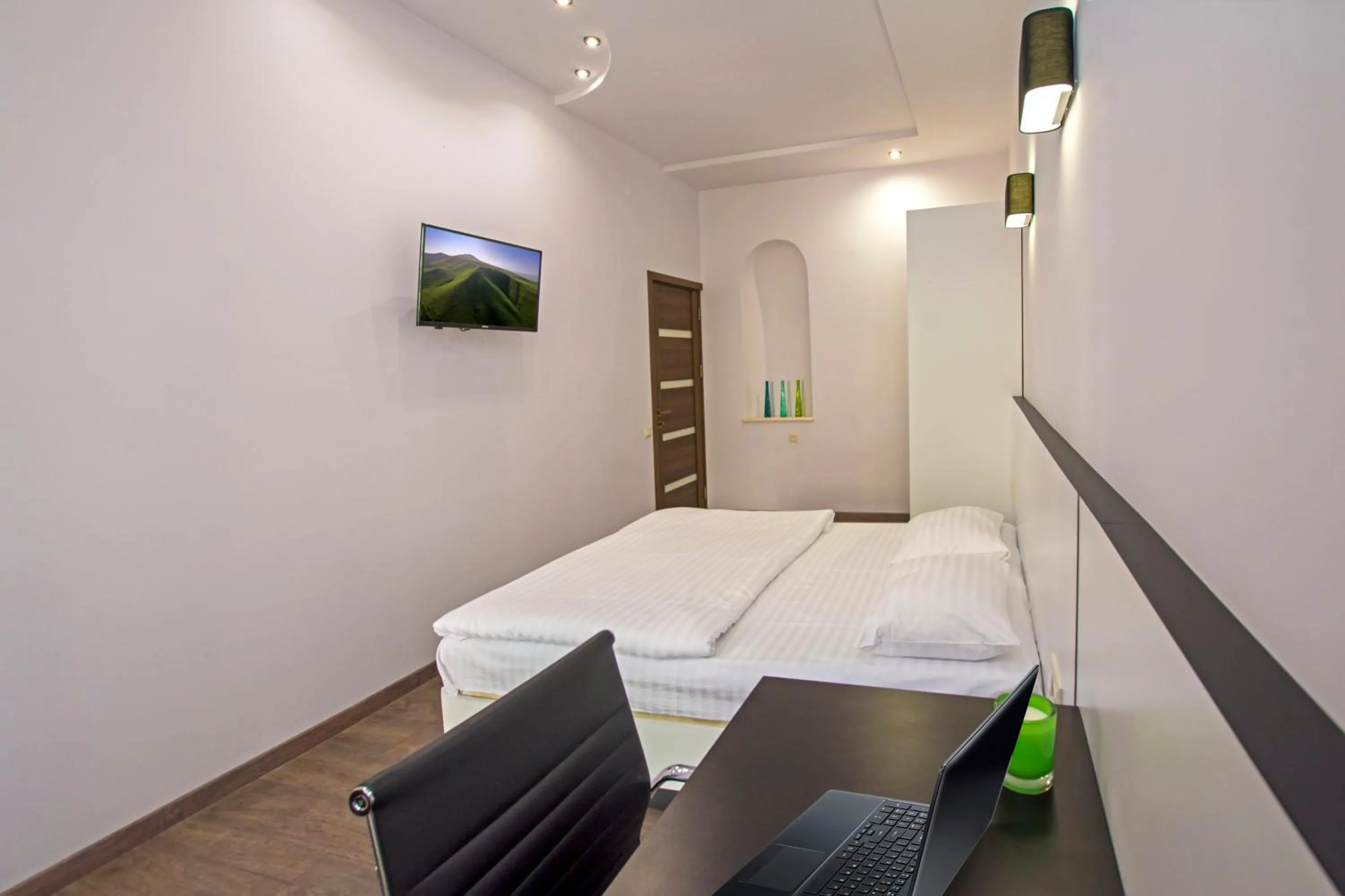 Bedroom in Yerevan Hostel