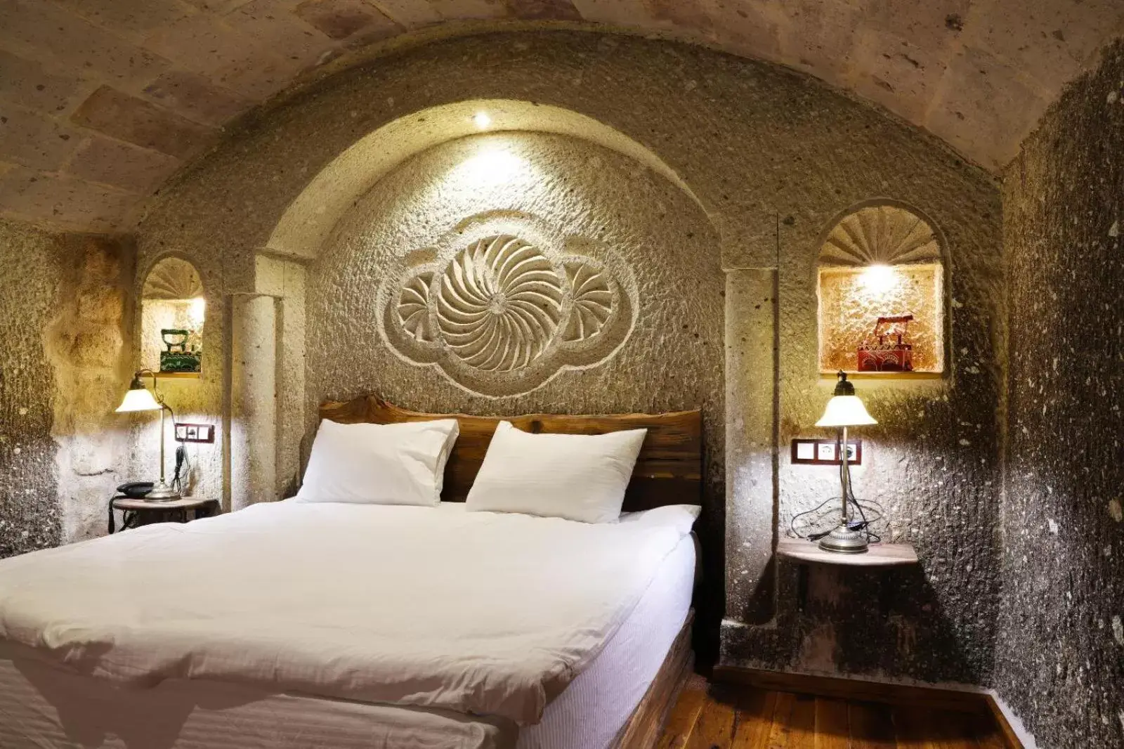 Bedroom, Bed in Aza Cave Cappadocia