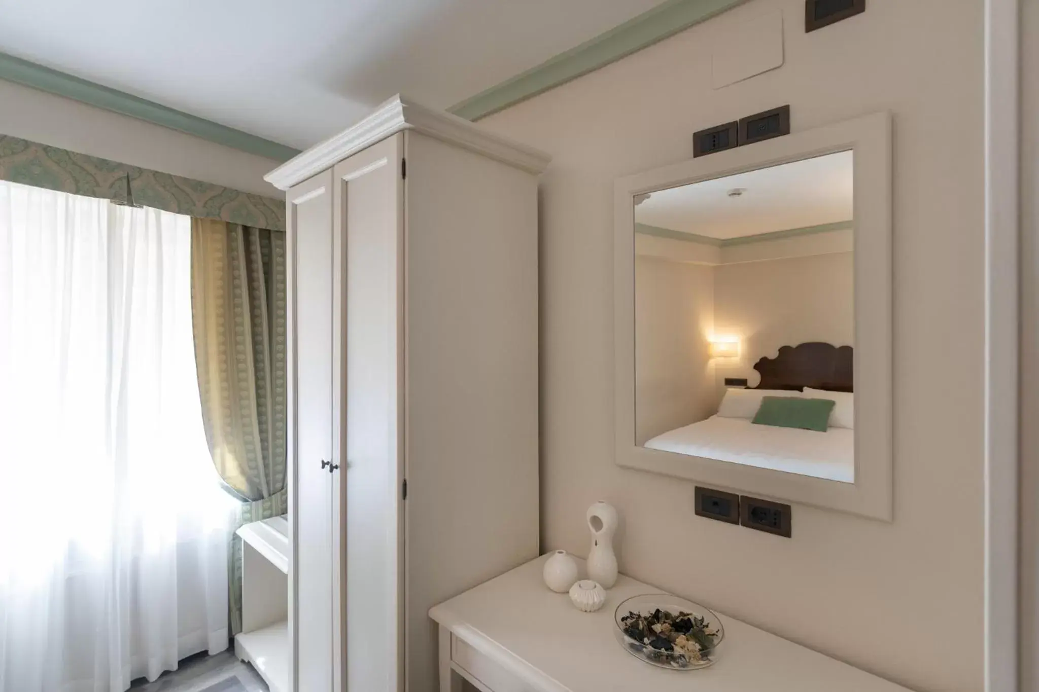 Photo of the whole room, Bathroom in Hotel Fontebella