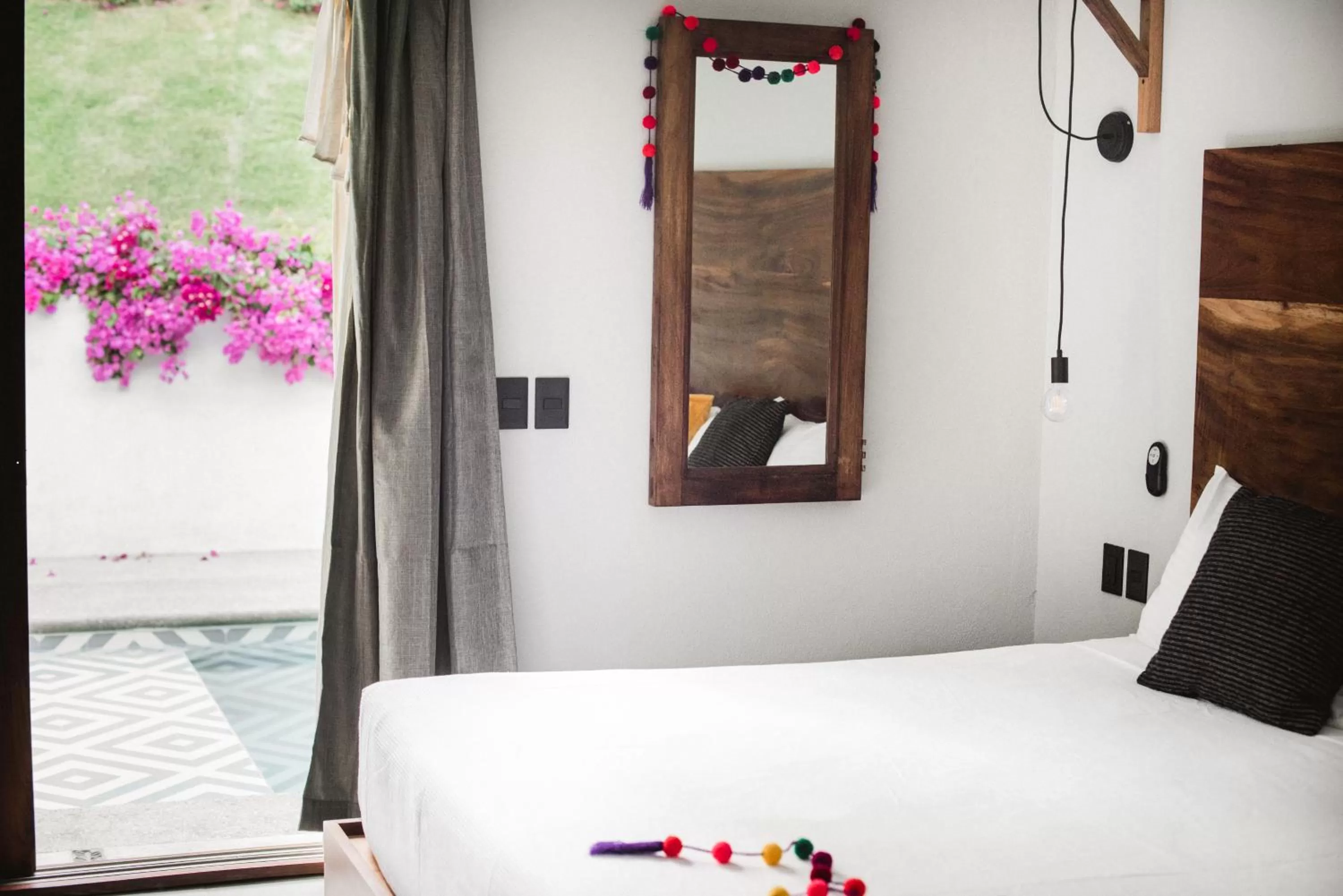 King Suite with Pool View in DISTRITO 88 - Hotel Boutique Only Adults