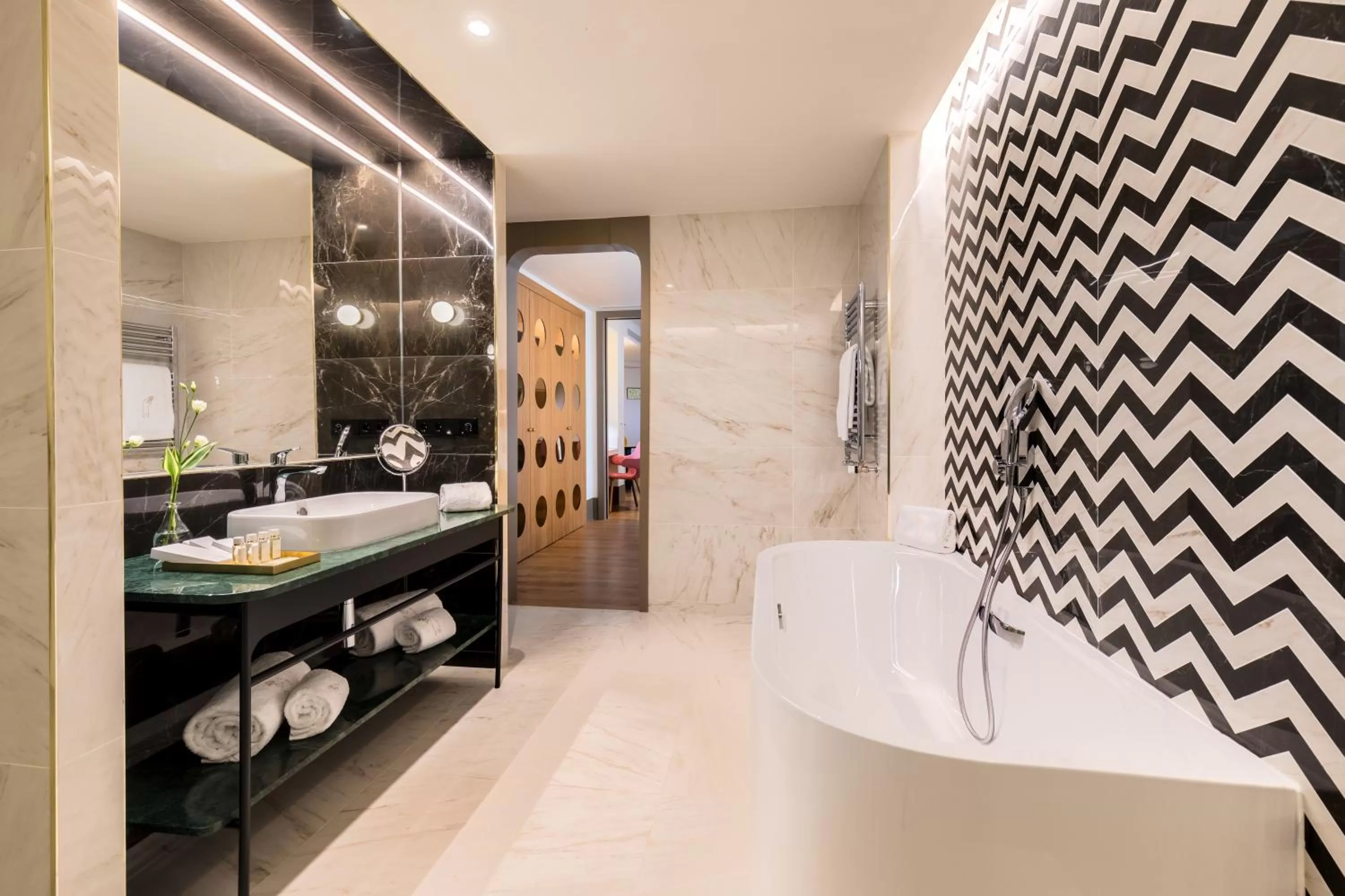 Bathroom in Barceló Torre de Madrid