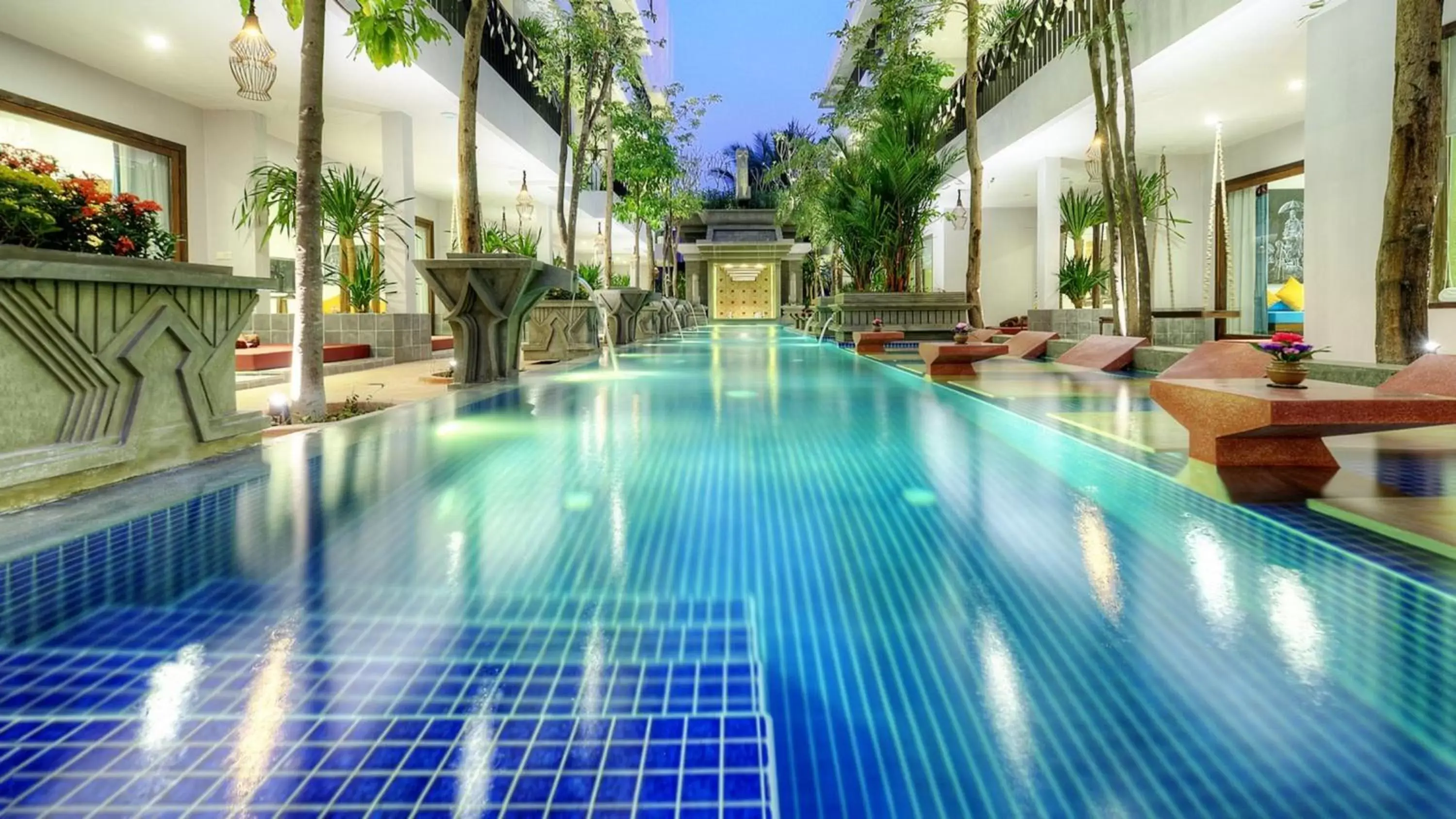 Pool view, Swimming Pool in Golden Temple Retreat