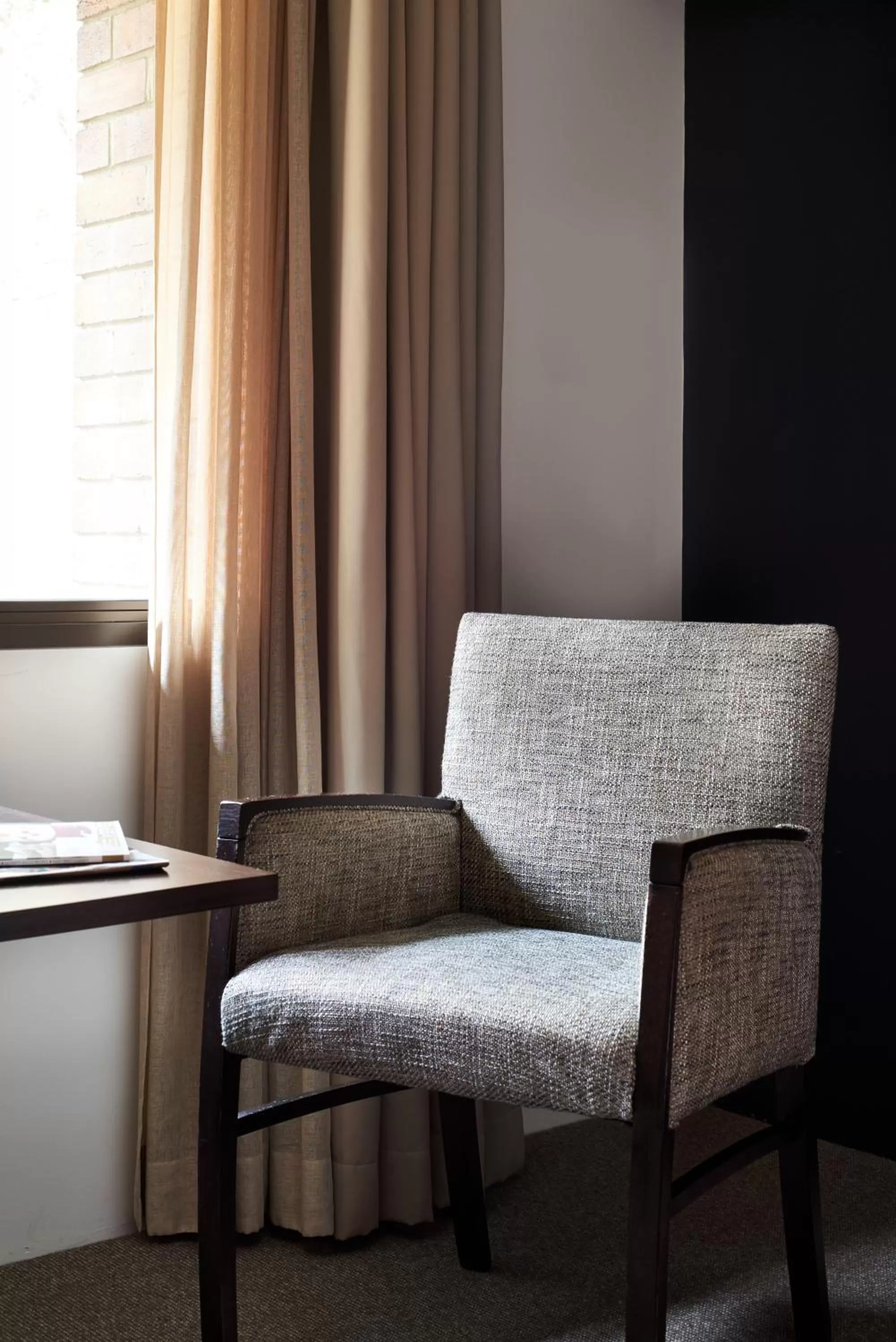 Area and facilities in 175 Hotel Westmead