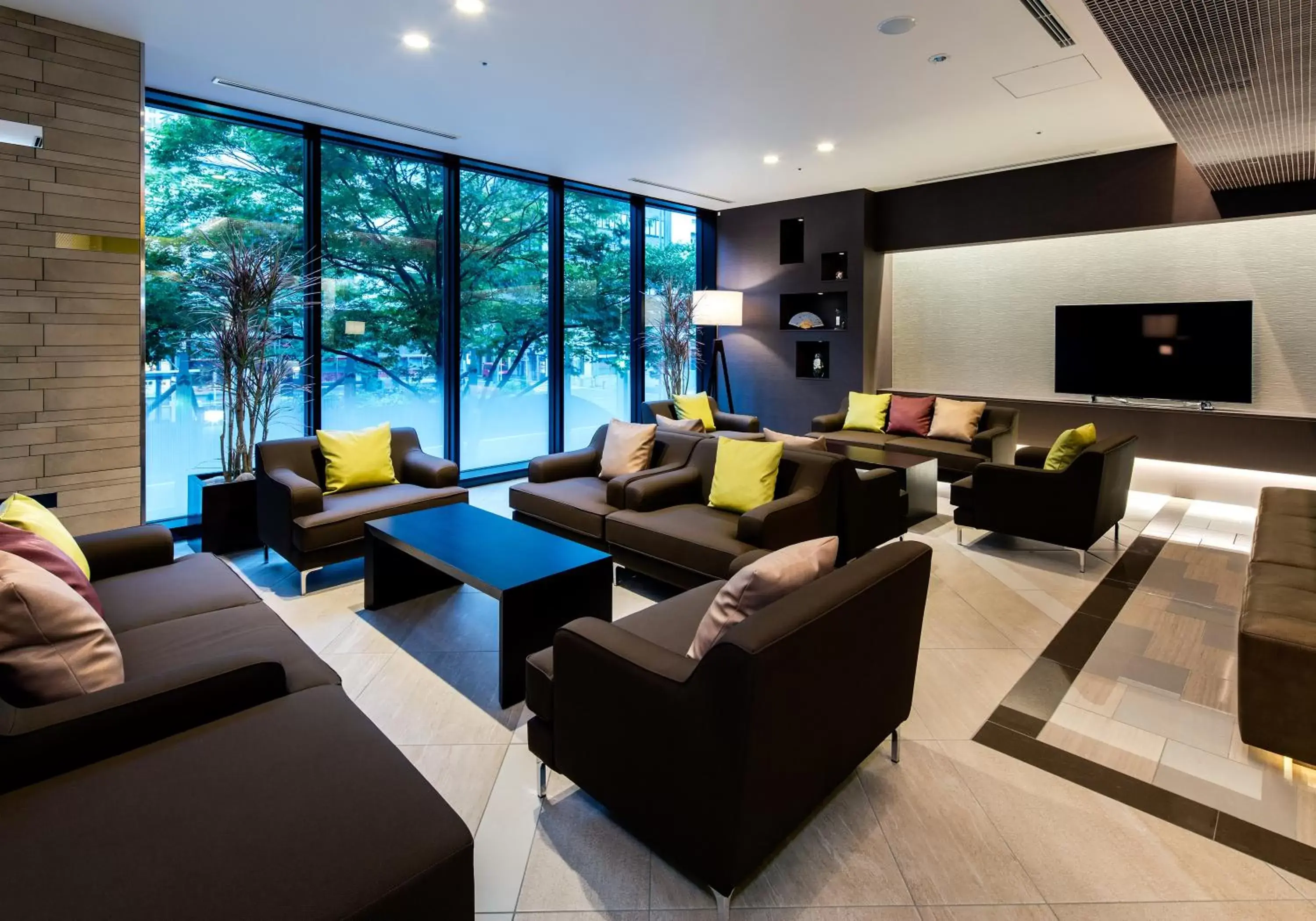 Lobby or reception, Lounge/Bar in Daiwa Roynet Hotel Chiba Ekimae