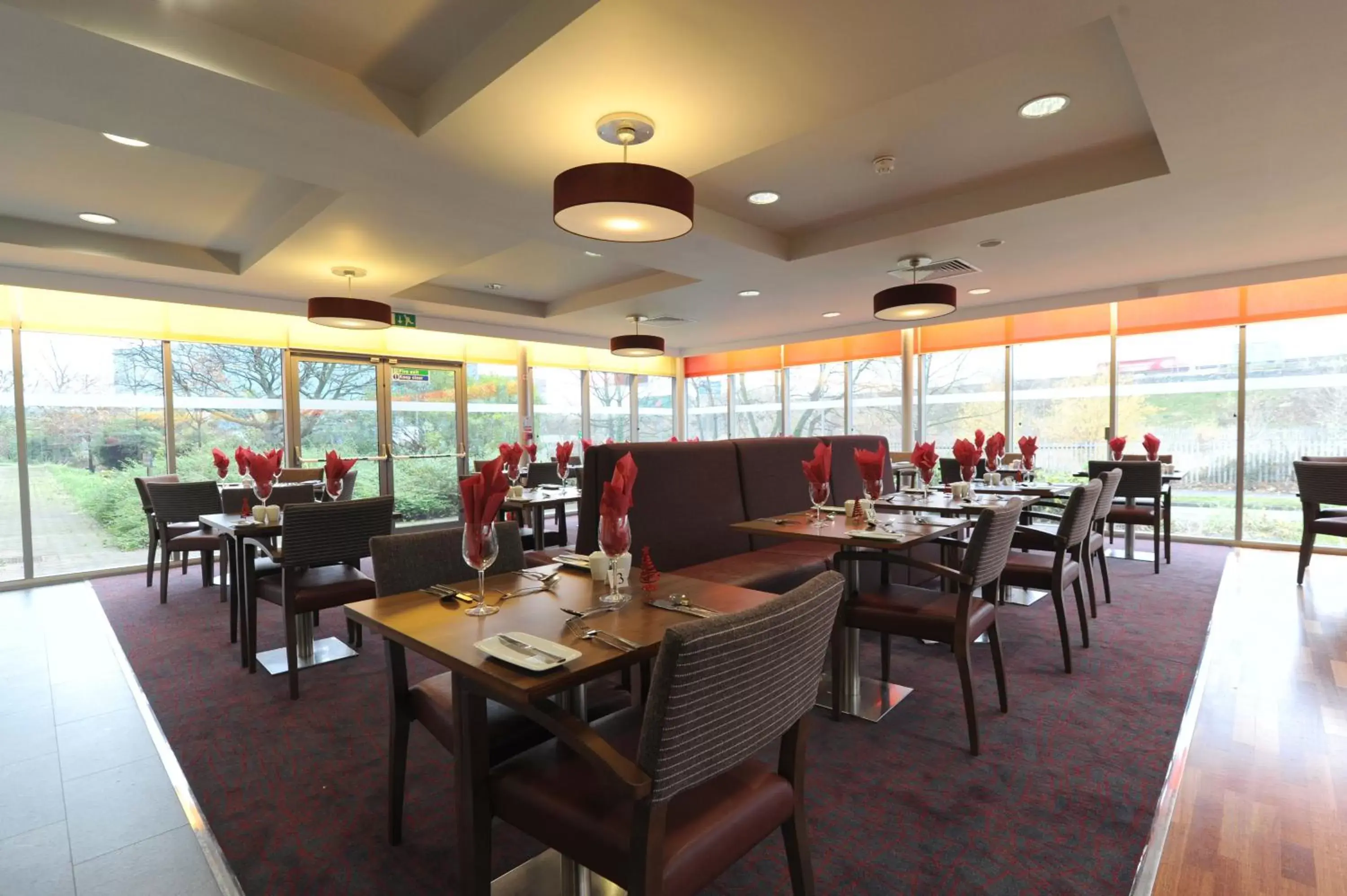 Restaurant/places to eat in Park Inn by Radisson Birmingham Walsall Restaurant/places to eat in Park Inn by Radisson Birmingham Walsall