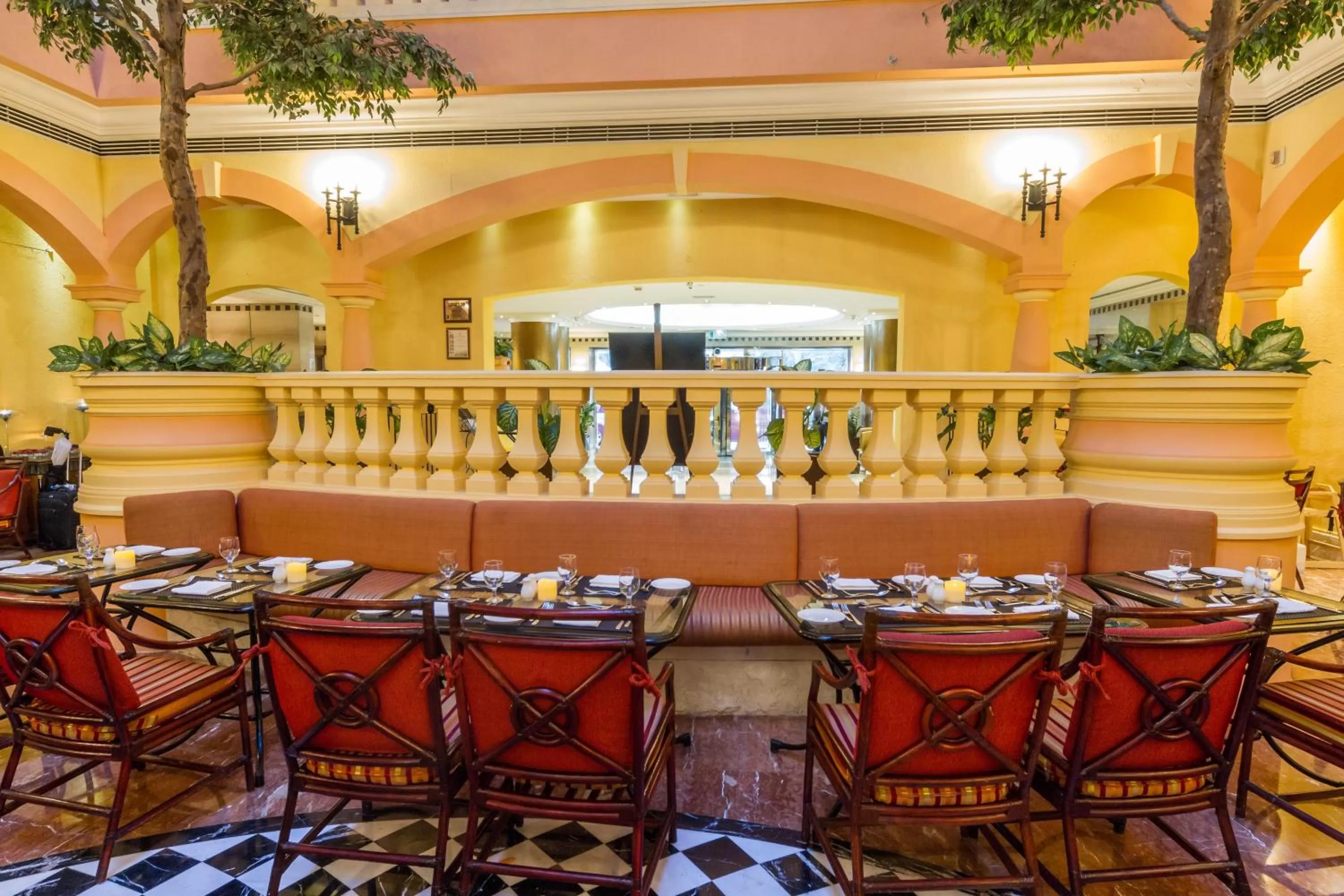 Restaurant/places to eat, Banquet Facilities in Grand Excelsior Hotel Deira