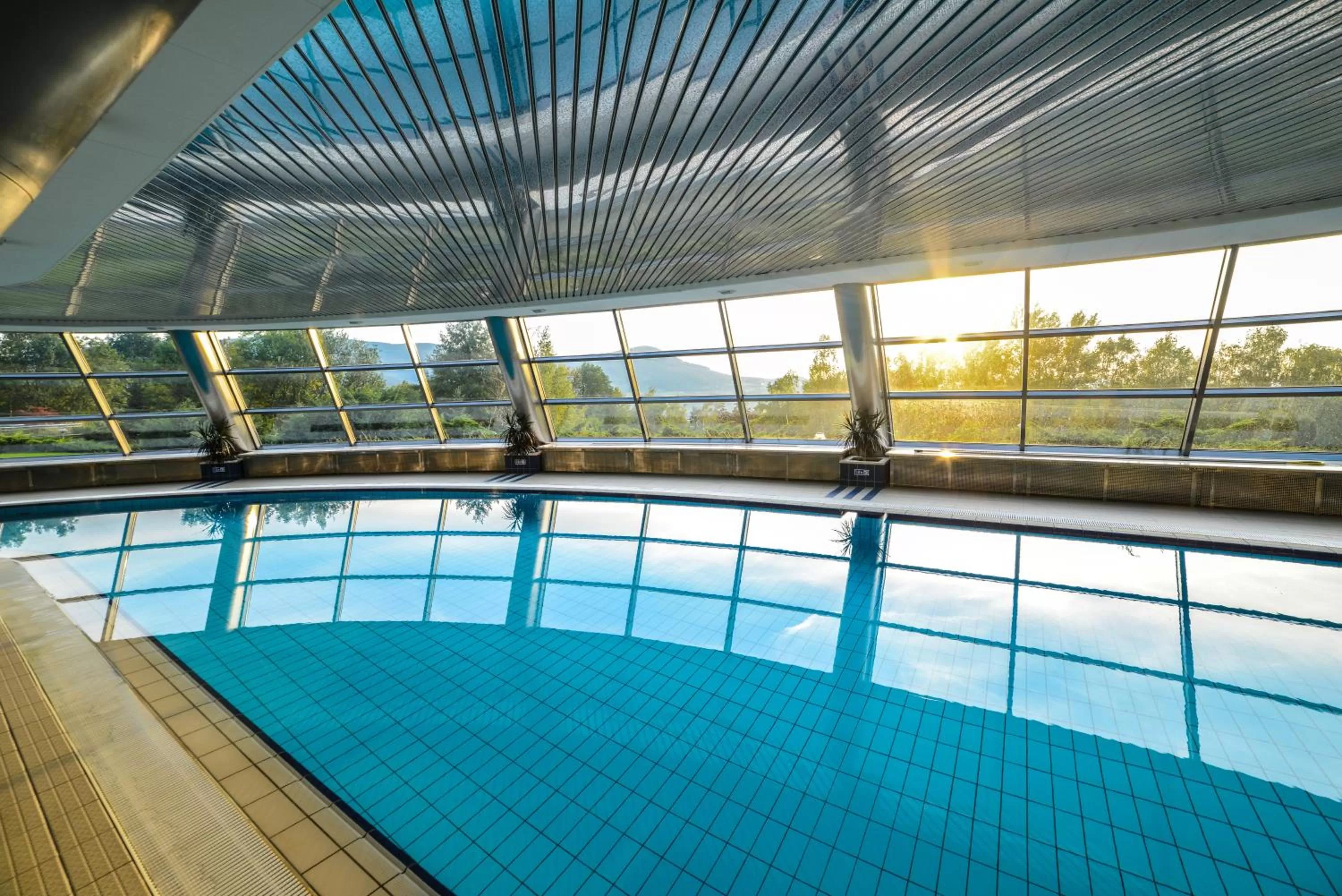 Swimming pool in Hotel Belweder
