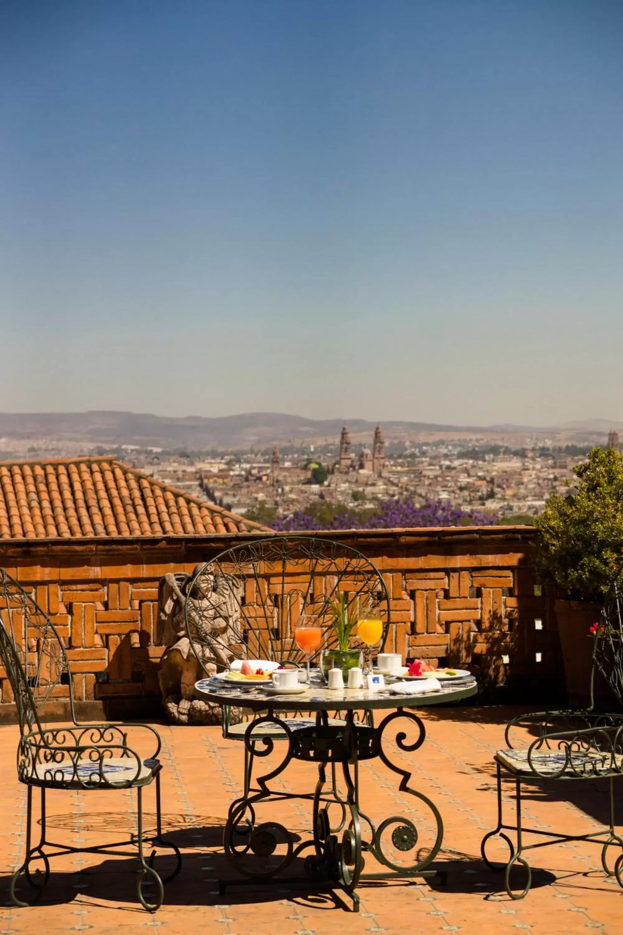 Patio in Villa Montaña Hotel & Spa