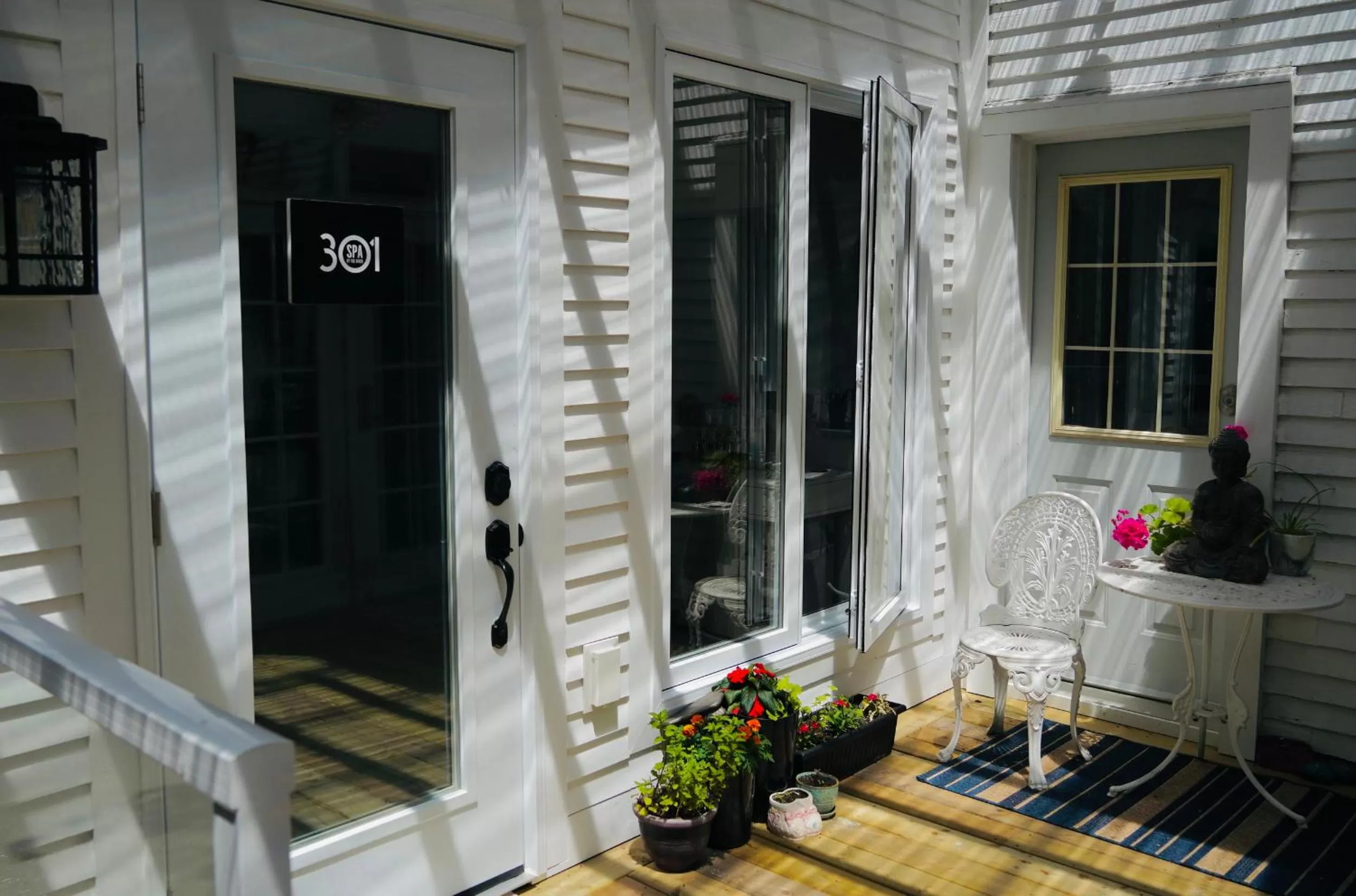 Balcony/Terrace in By The River B&B