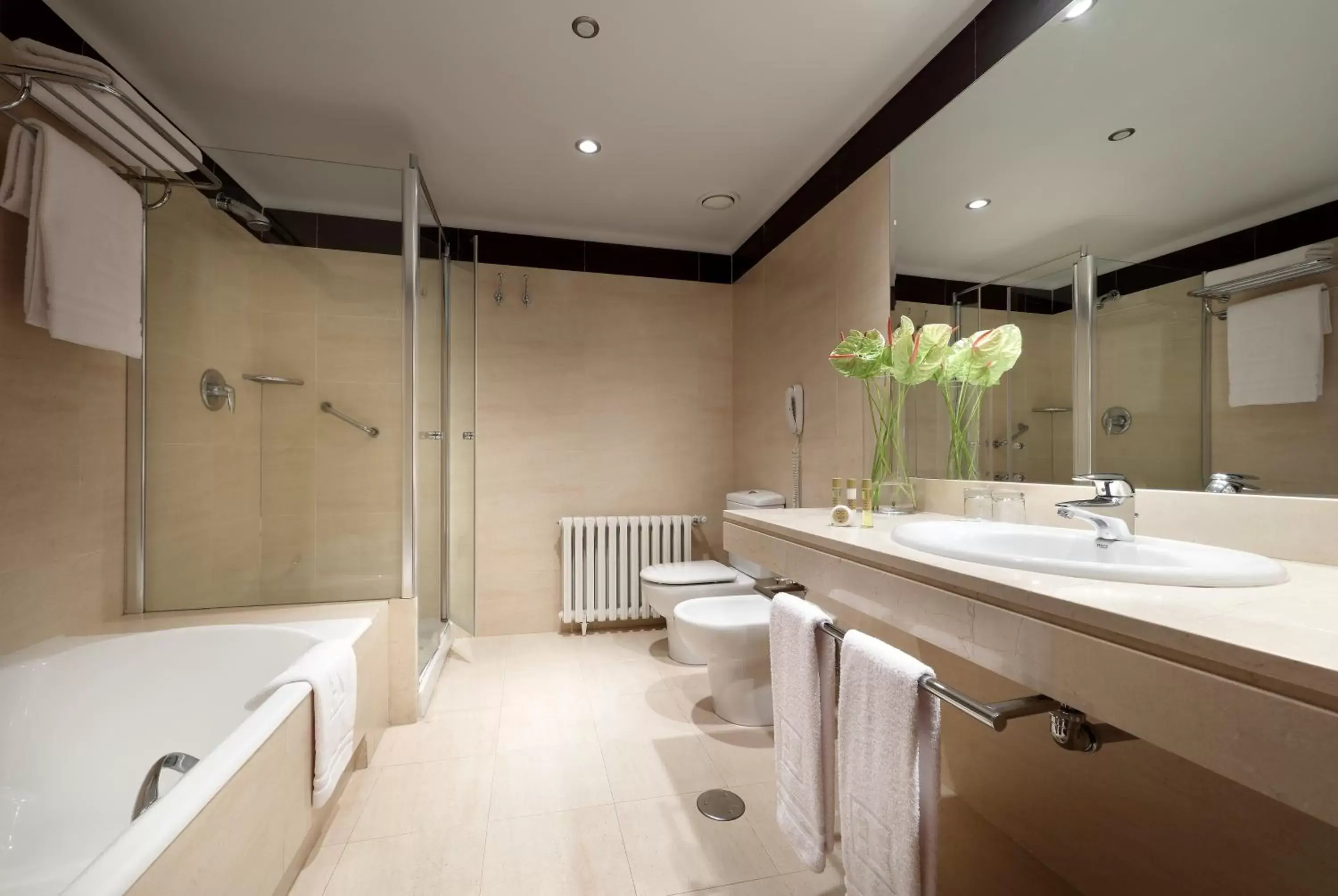 Shower, Bathroom in Eurostars Palacio de Santa Marta