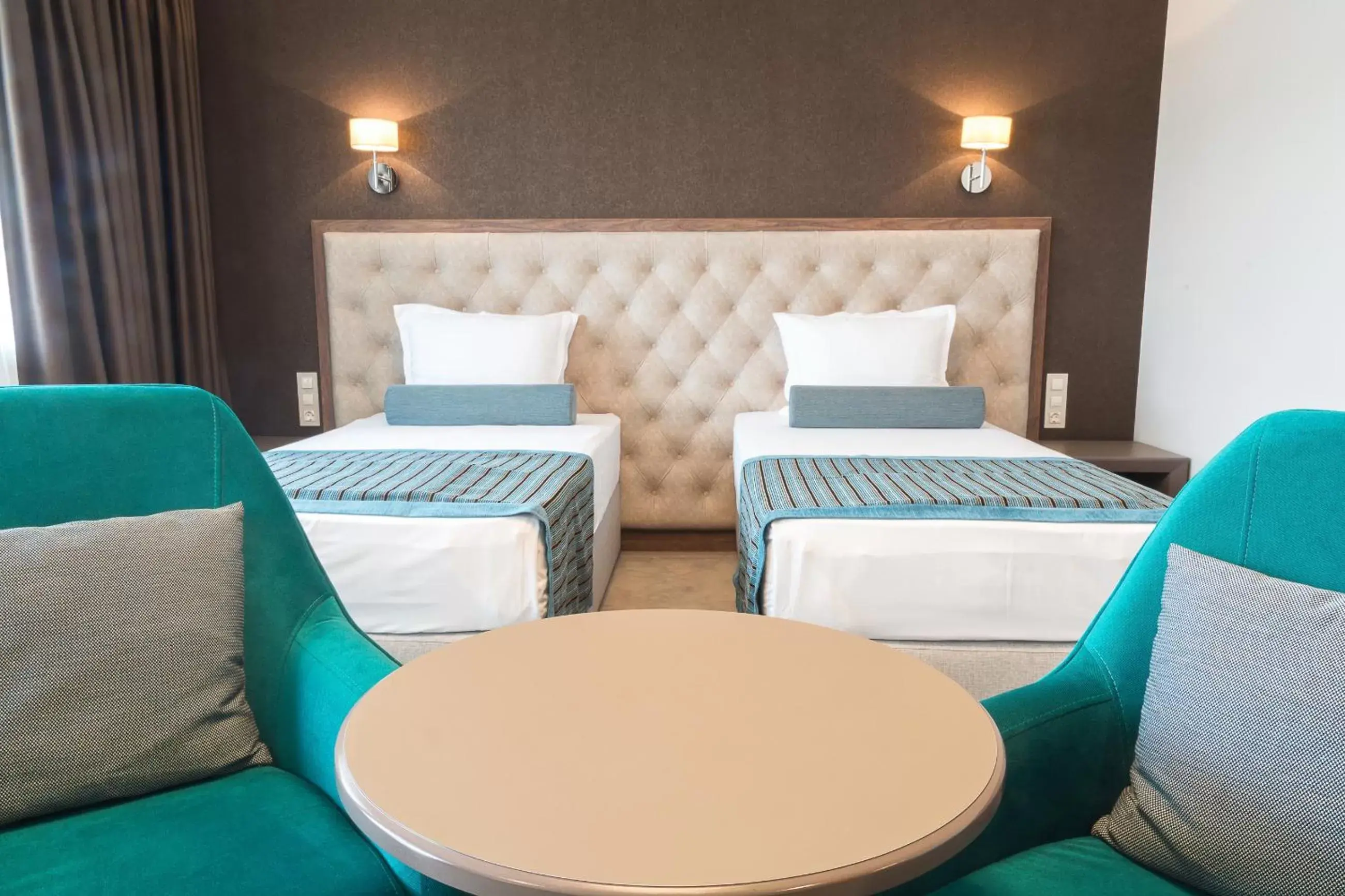 Bedroom, Bed in Hotel & Casino Cherno More