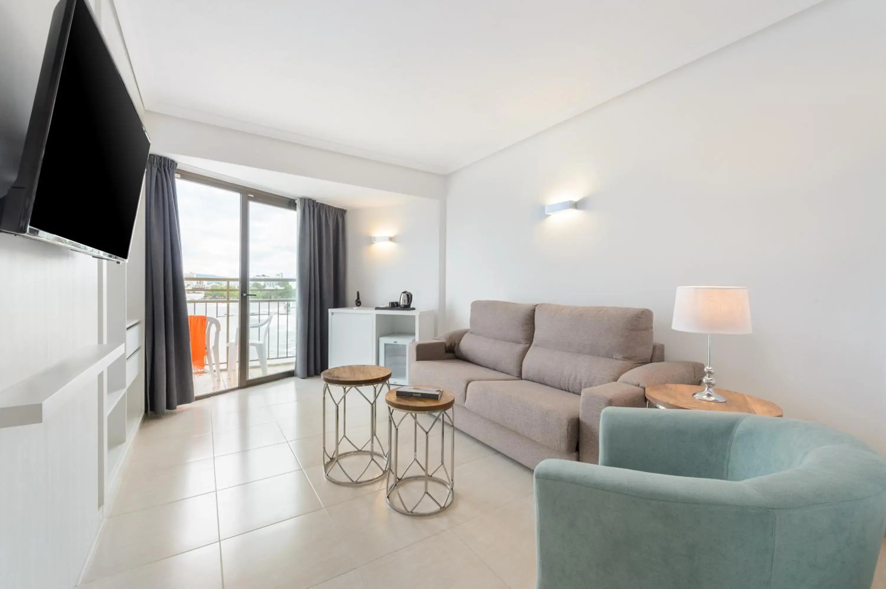 Living room, Seating Area in Hotel Playasol San Remo