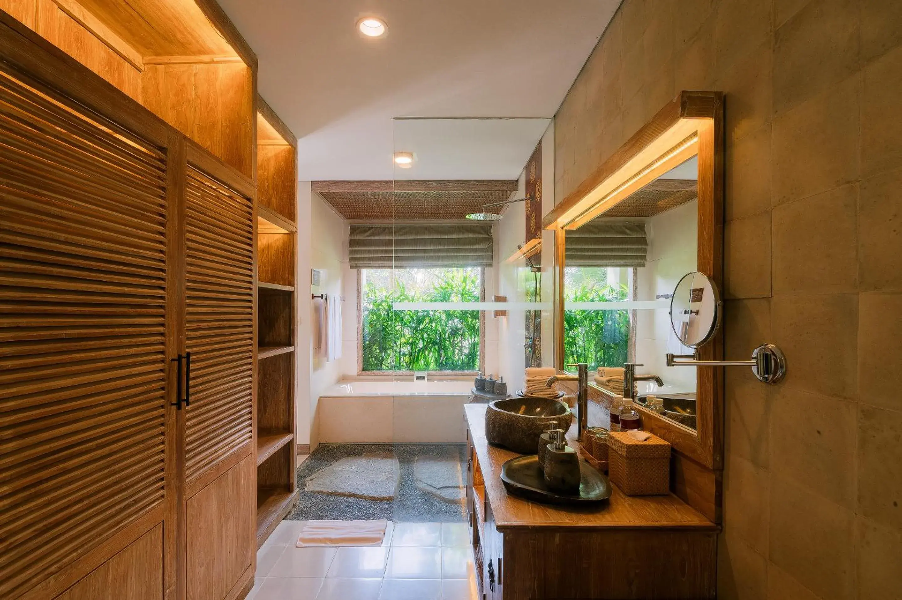 Shower in The Udaya Resorts and Spa