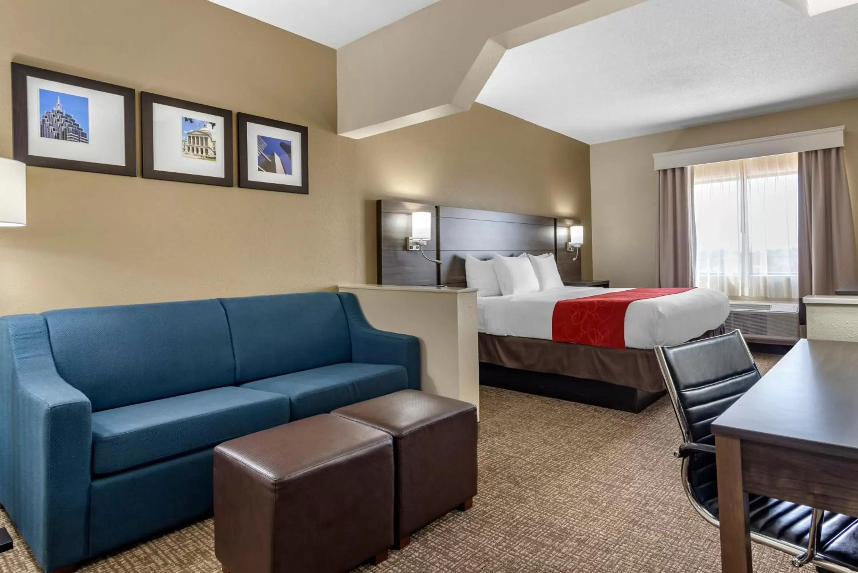 Comfort Suites near Robins Air Force Base