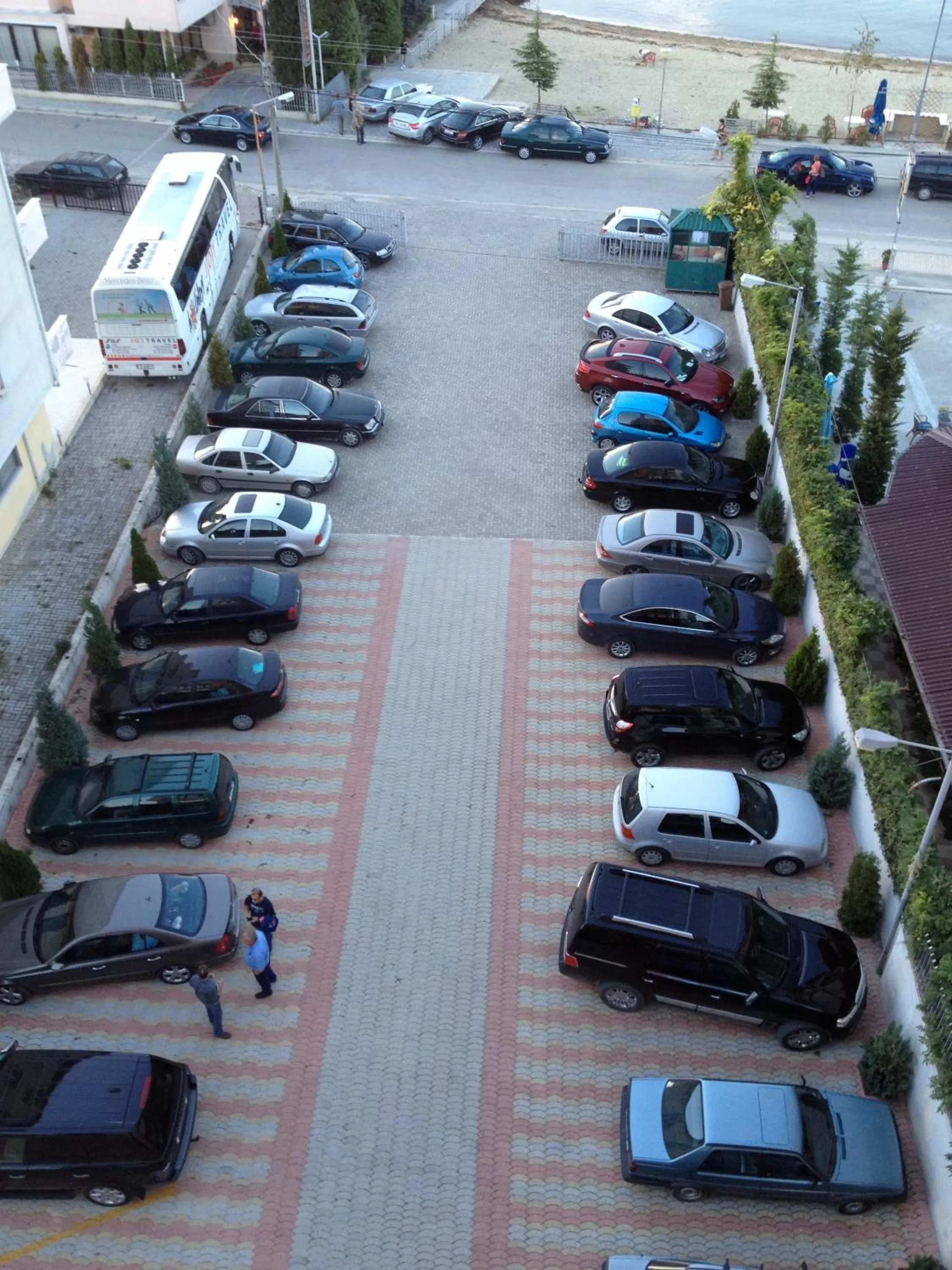 Area and facilities in Hotel Millennium