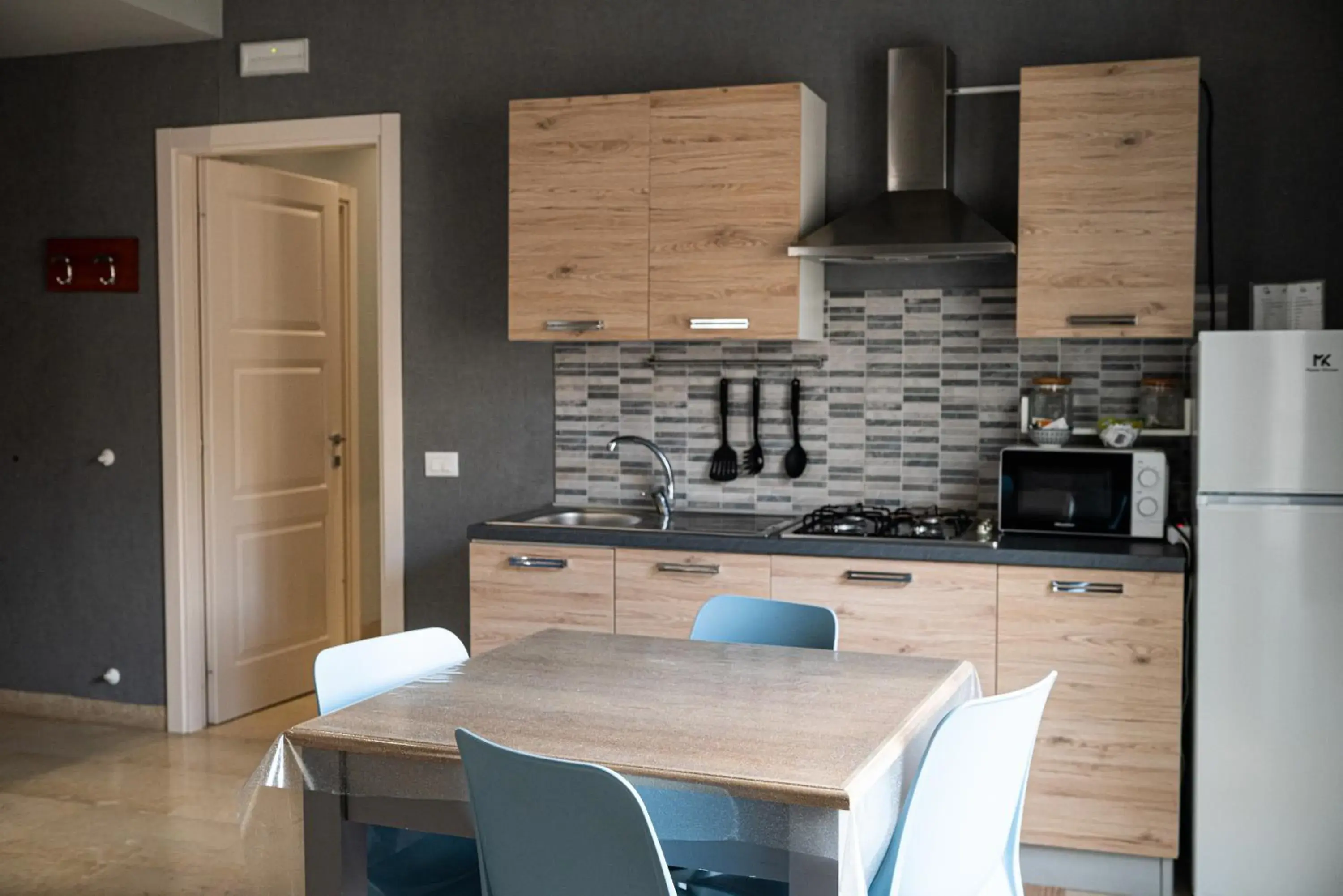 kitchen, Kitchen/Kitchenette in ZIBIBBO SUITES & ROOMS - XIX Palazzo Mauro