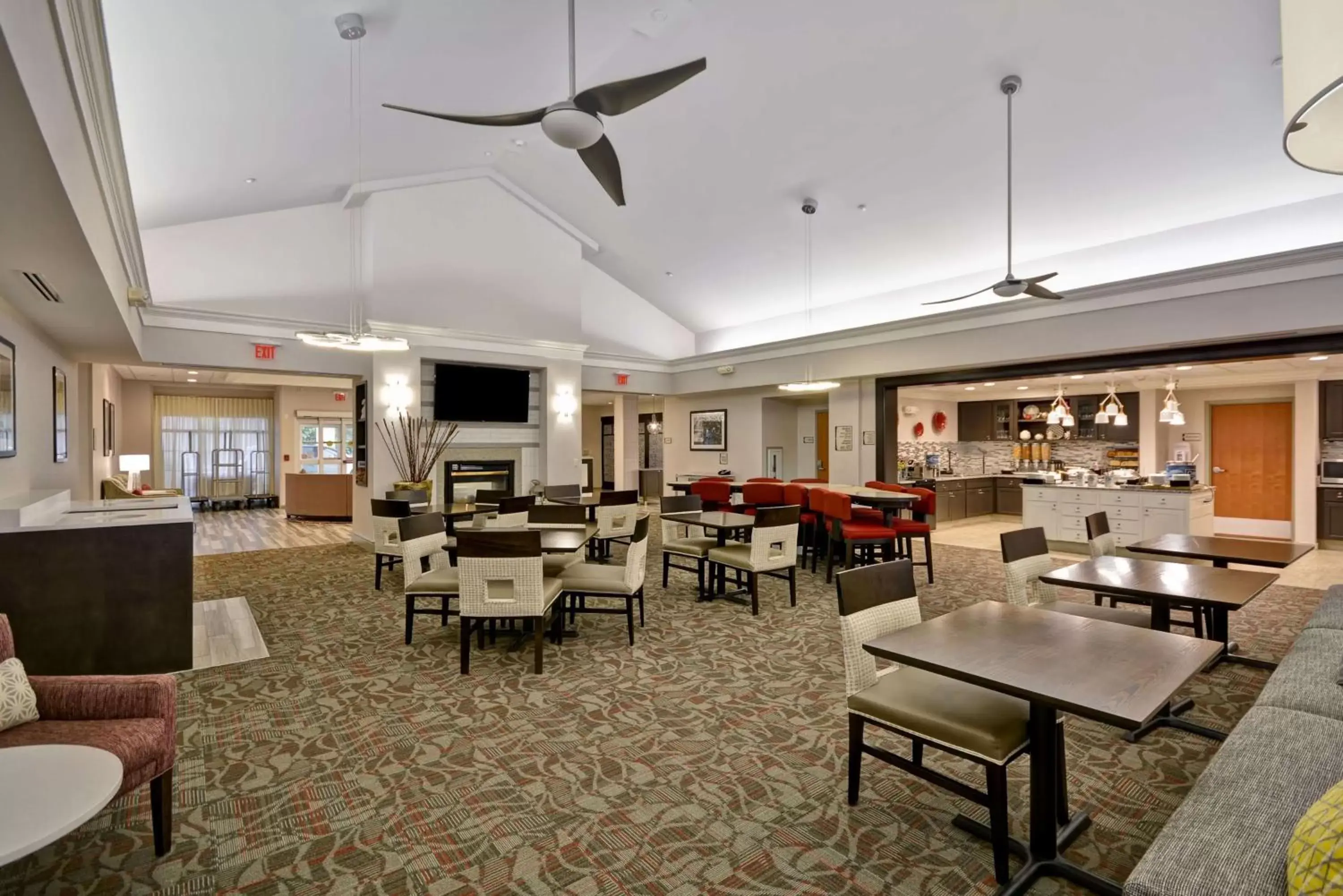 Dining area, Restaurant/Places to Eat in The Homewood Suites by Hilton Ithaca