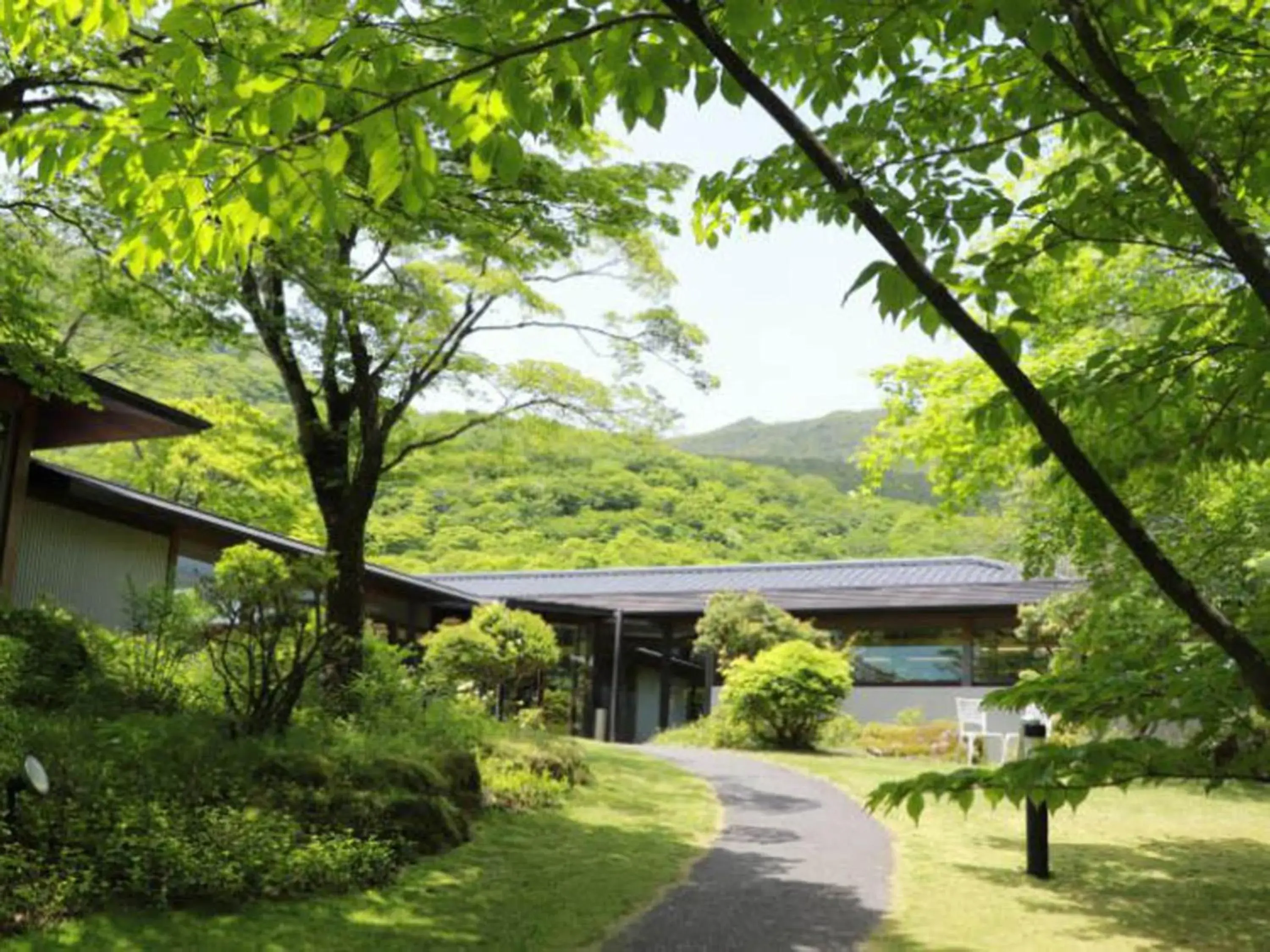 Garden, Property Building in Hakone Yunohana Prince Hotel
