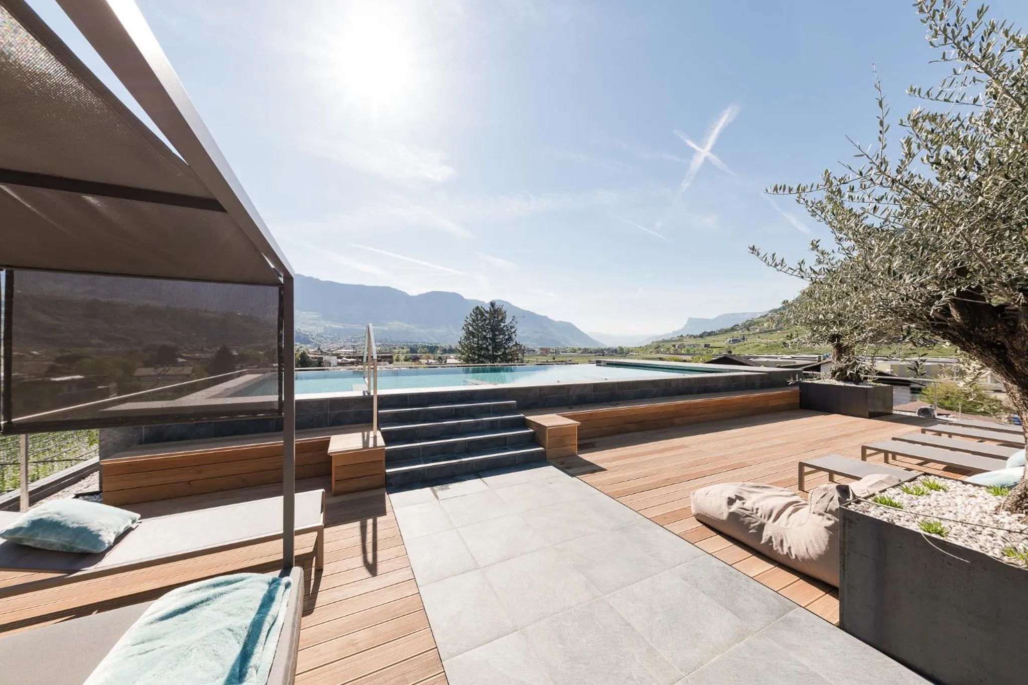 Swimming pool in Hotel Das Dorner