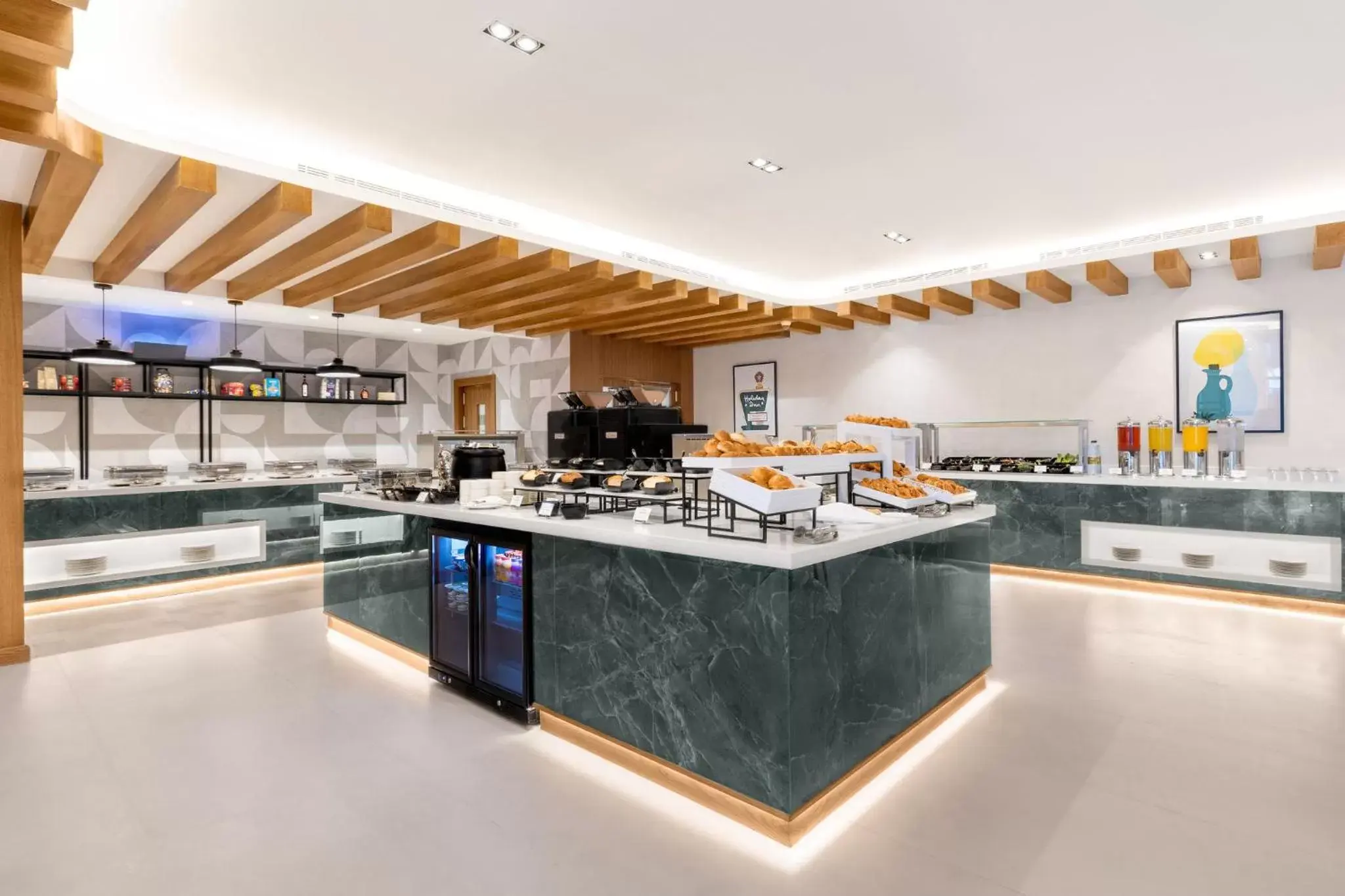 Restaurant/places to eat in Holiday Inn Riyadh The Business District by IHG Restaurant/places to eat in Holiday Inn Riyadh The Business District by IHG