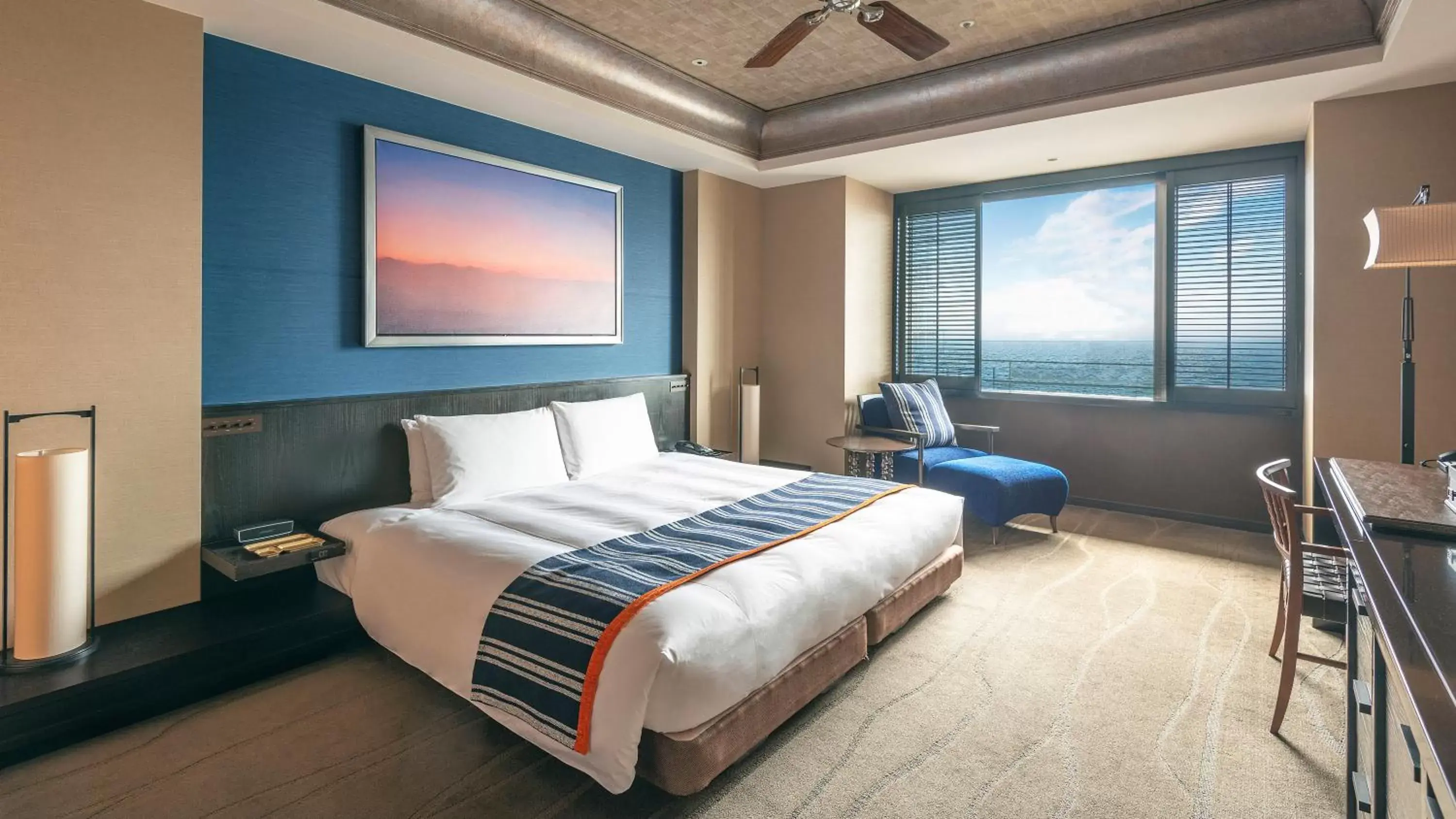 Bed in Oriental Hotel