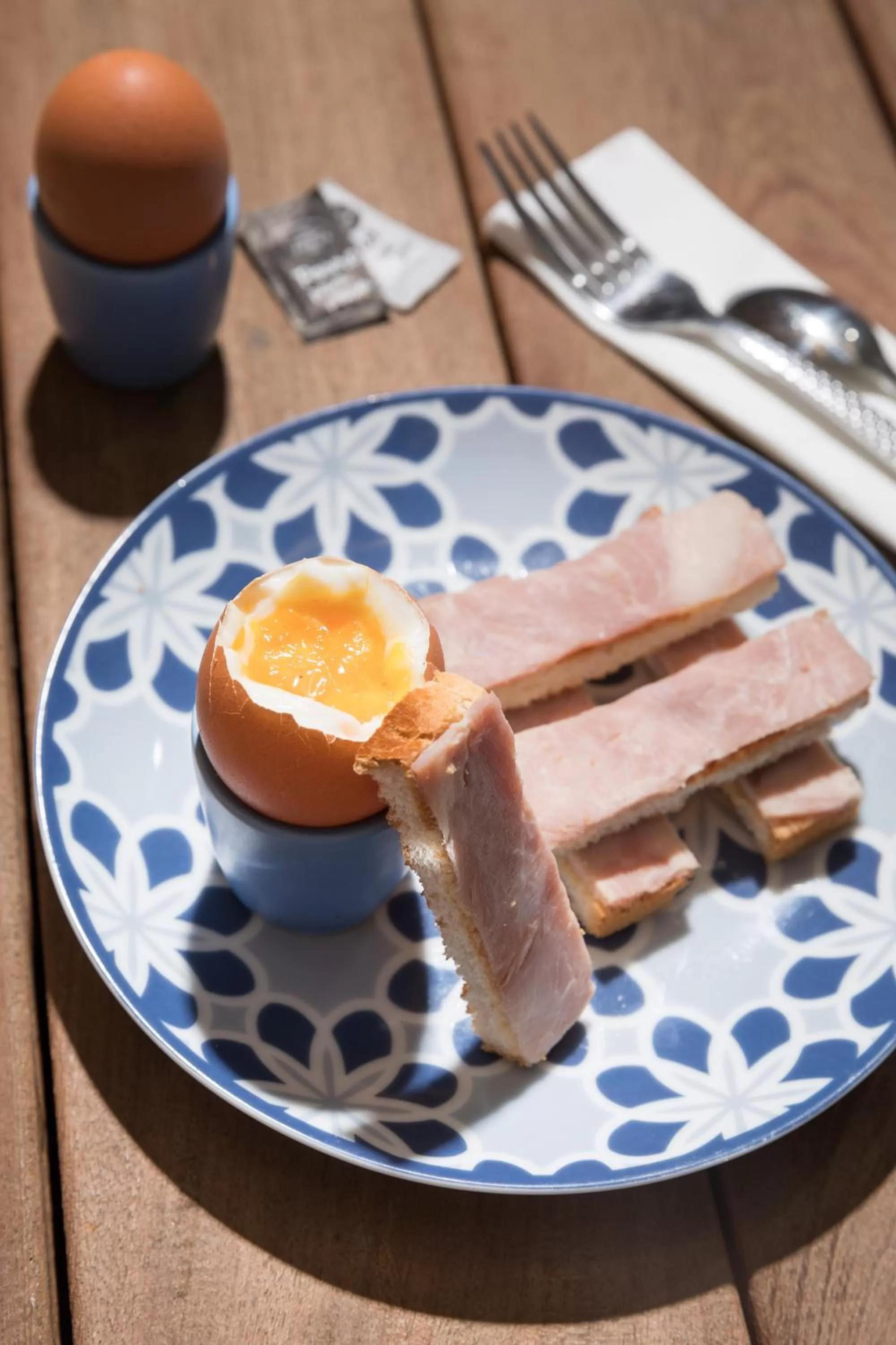 Buffet breakfast in Abaca Messidor by Happyculture