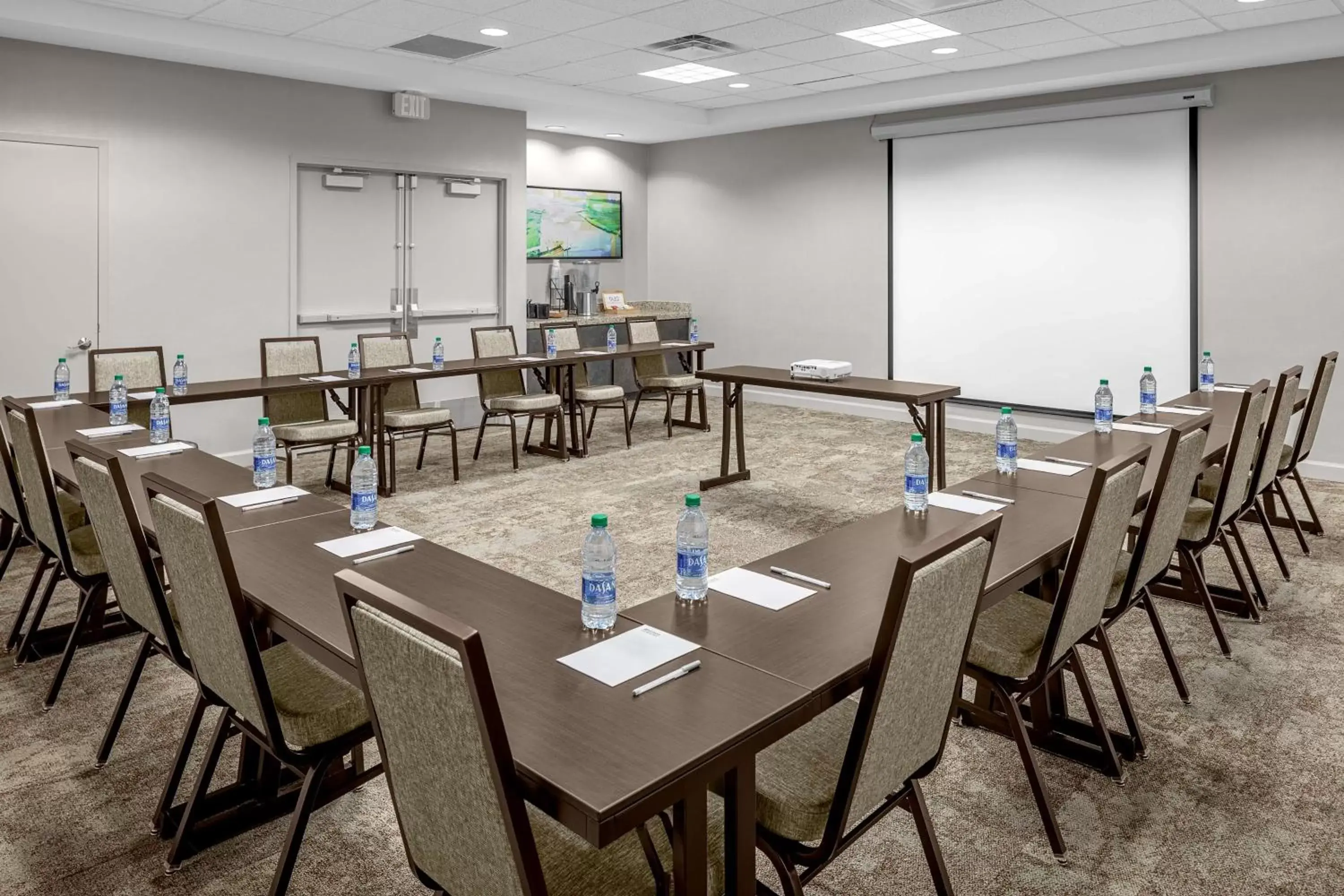 Meeting/conference room in Hilton Garden Inn Raleigh Durham Airport