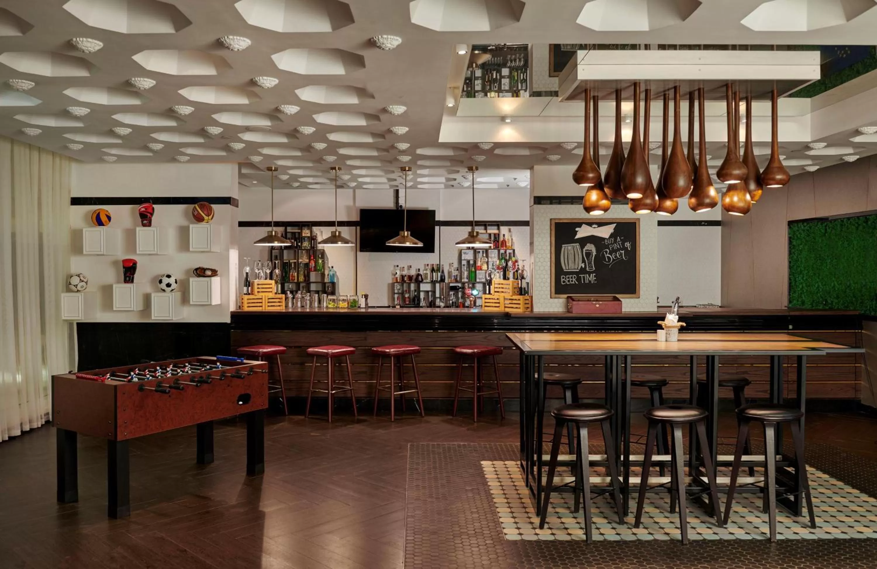 Alcoholic drinks in Fairmont Fujairah Beach Resort