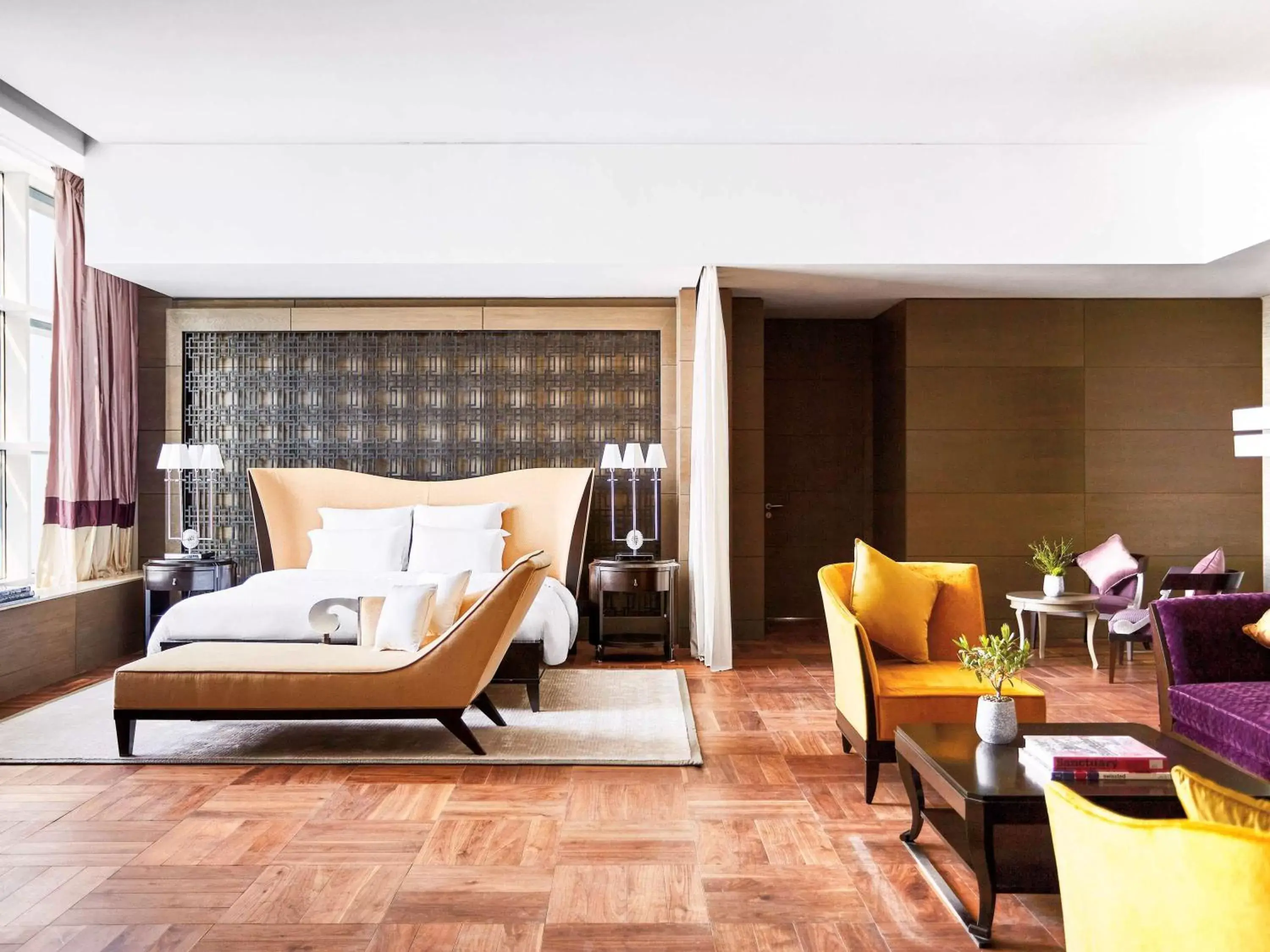 Photo of the whole room, Bed in Pullman Doha West Bay Photo of the whole room, Bed in Pullman Doha West Bay