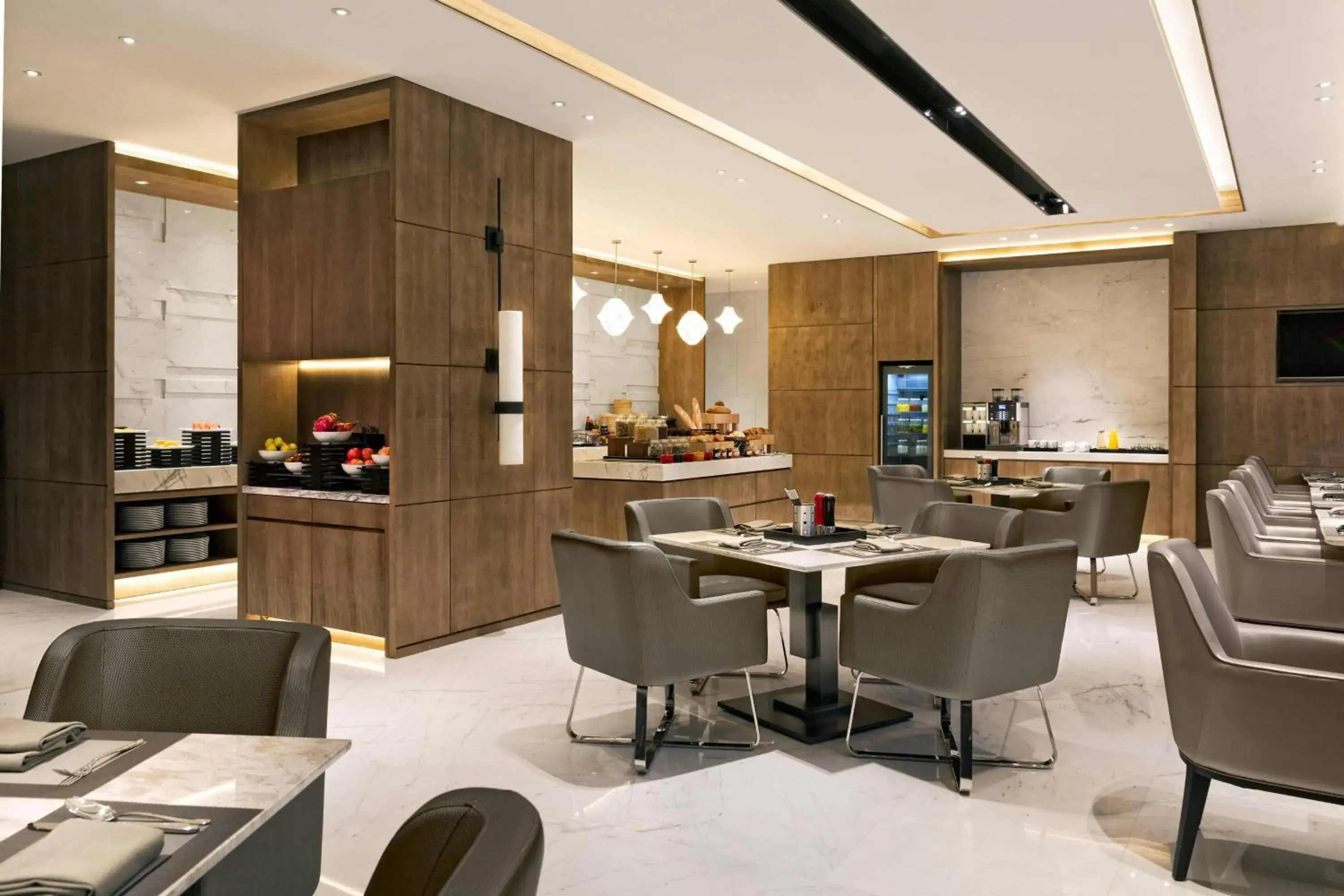 Lounge or bar, Restaurant/Places to Eat in The Fairway Place, Xi'an - Marriott Executive Apartments