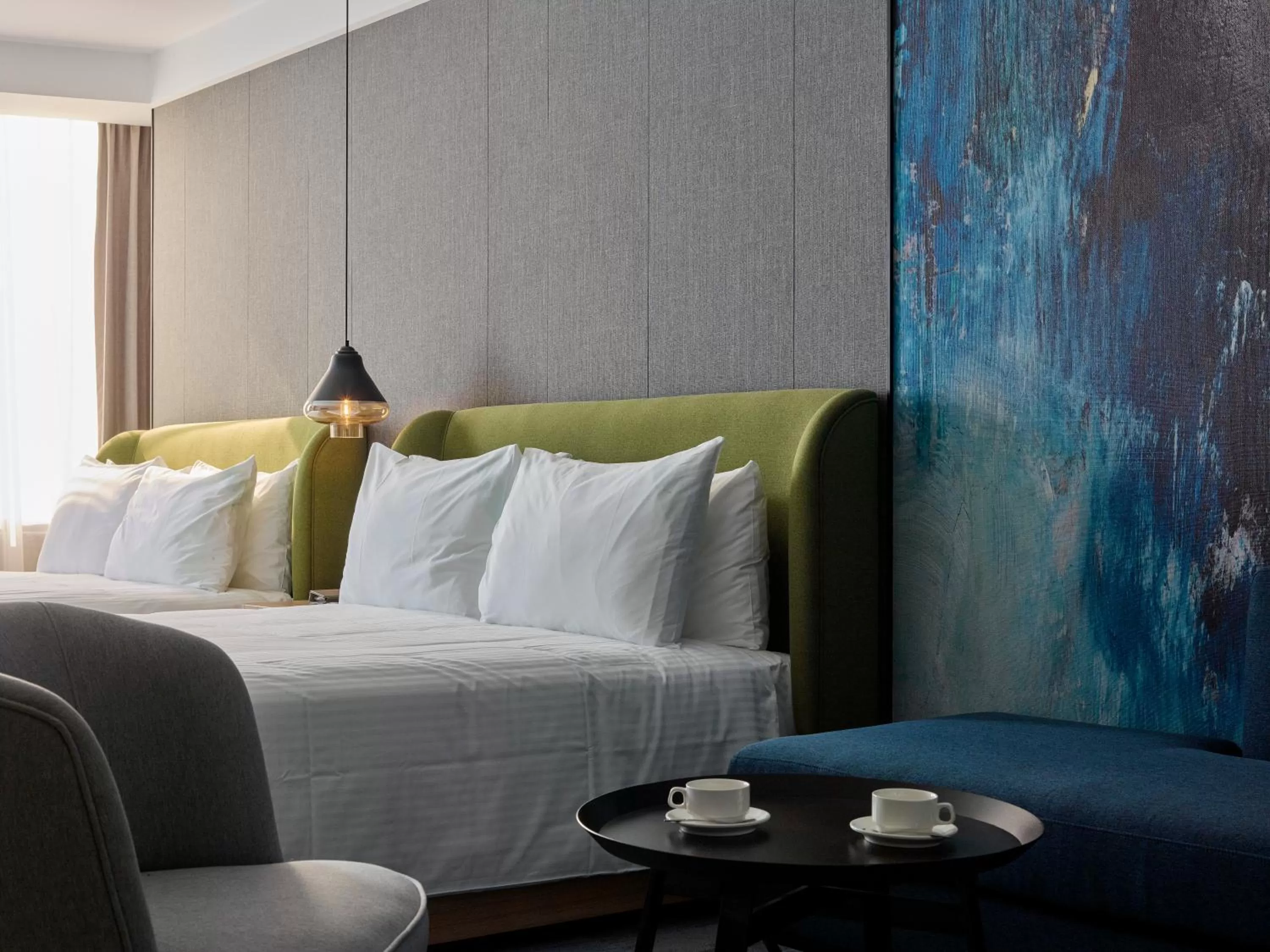 Living room, Bed in Harbour 10 Hotel