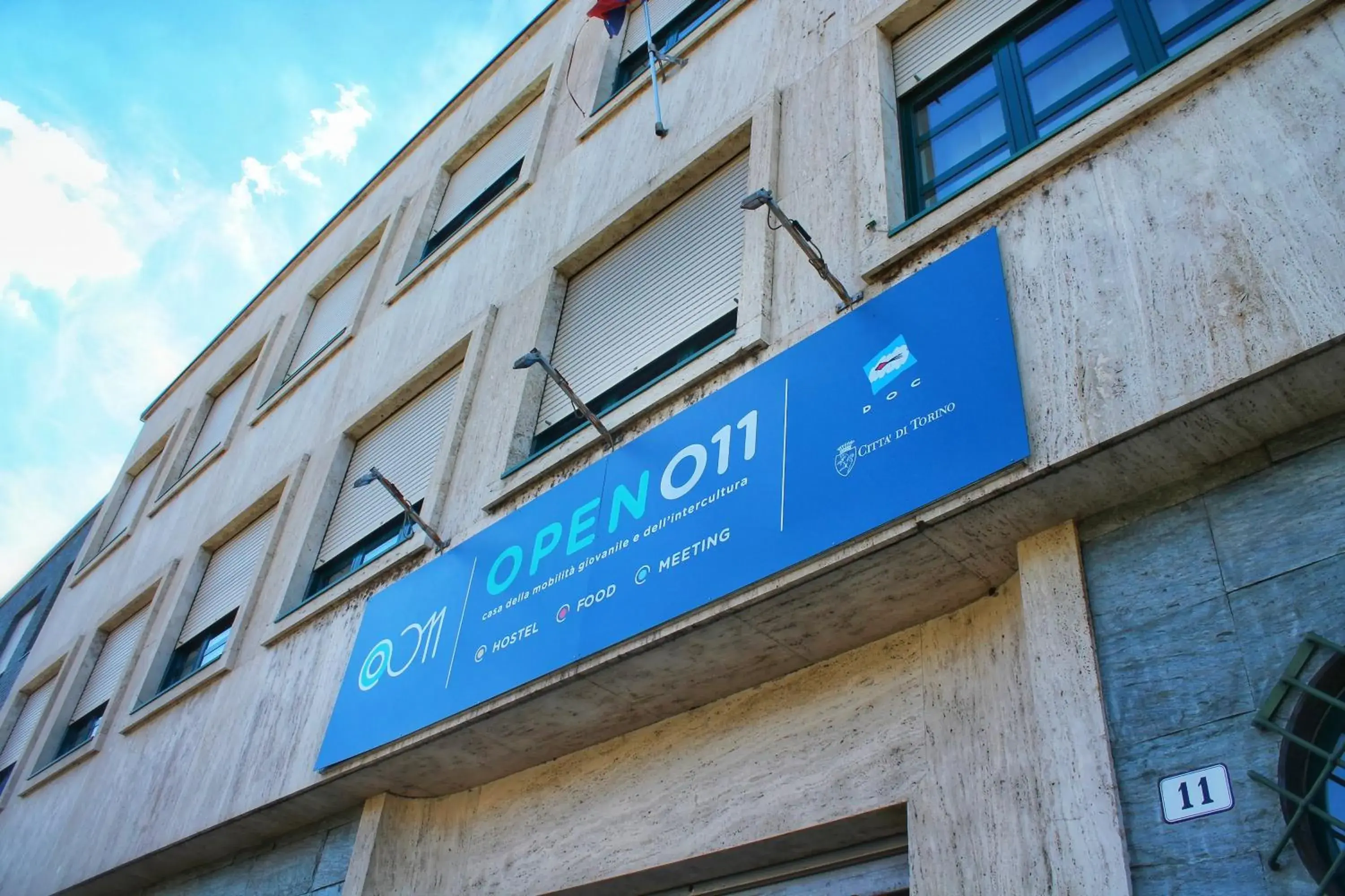 Property Building in Open011