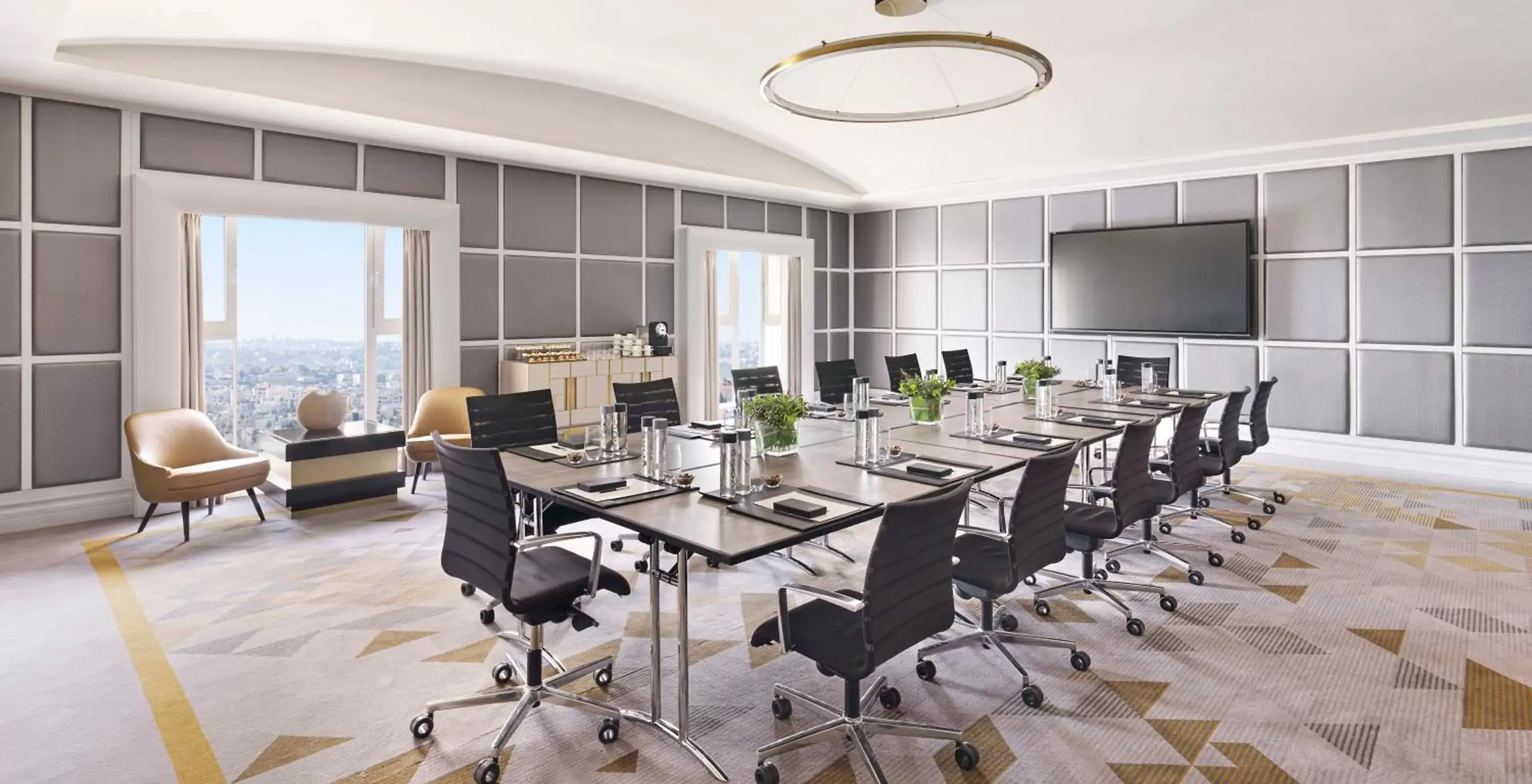 Meeting/conference room in Four Seasons Hotel Amman