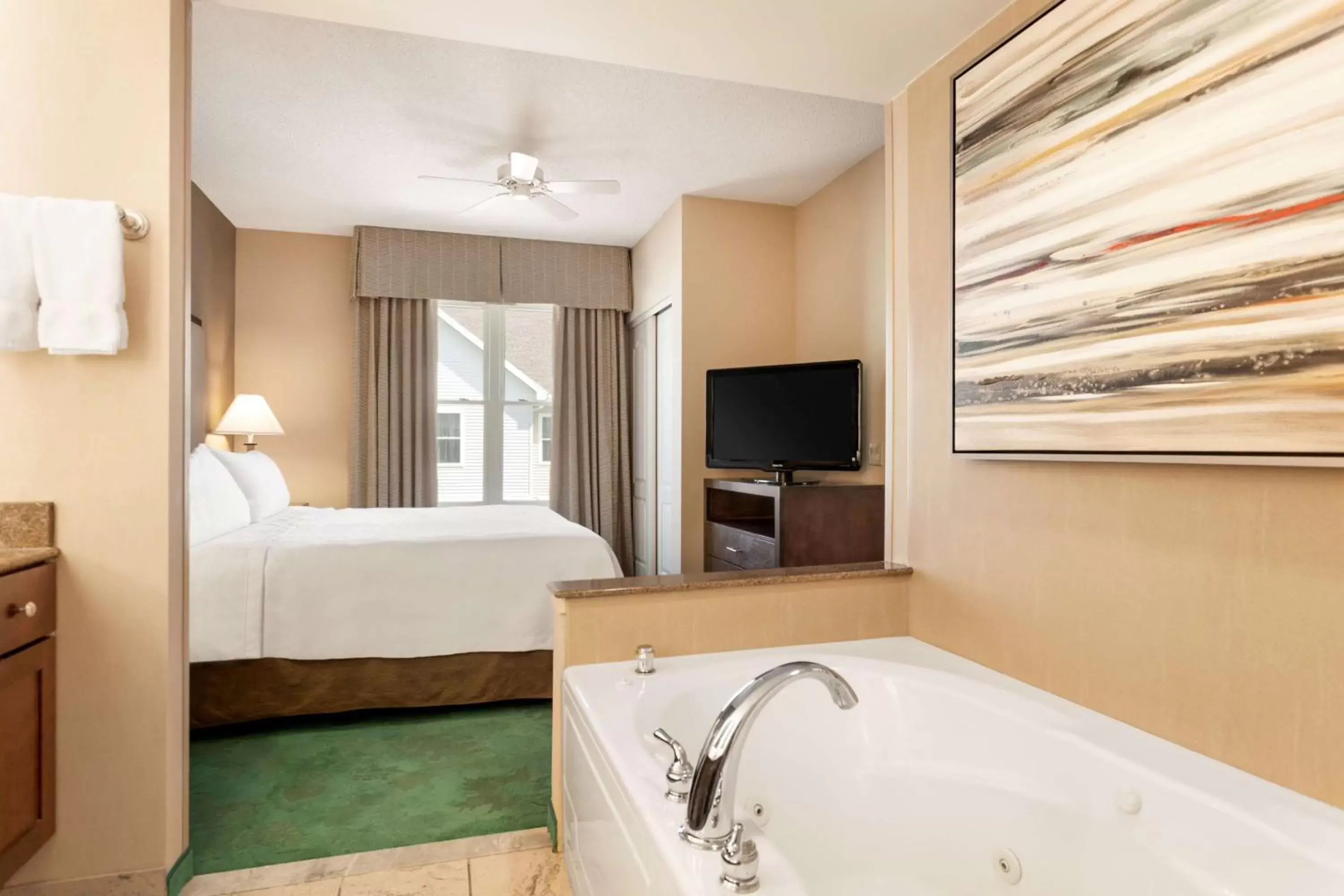 Bathroom in Homewood Suites by Hilton Reading-Wyomissing