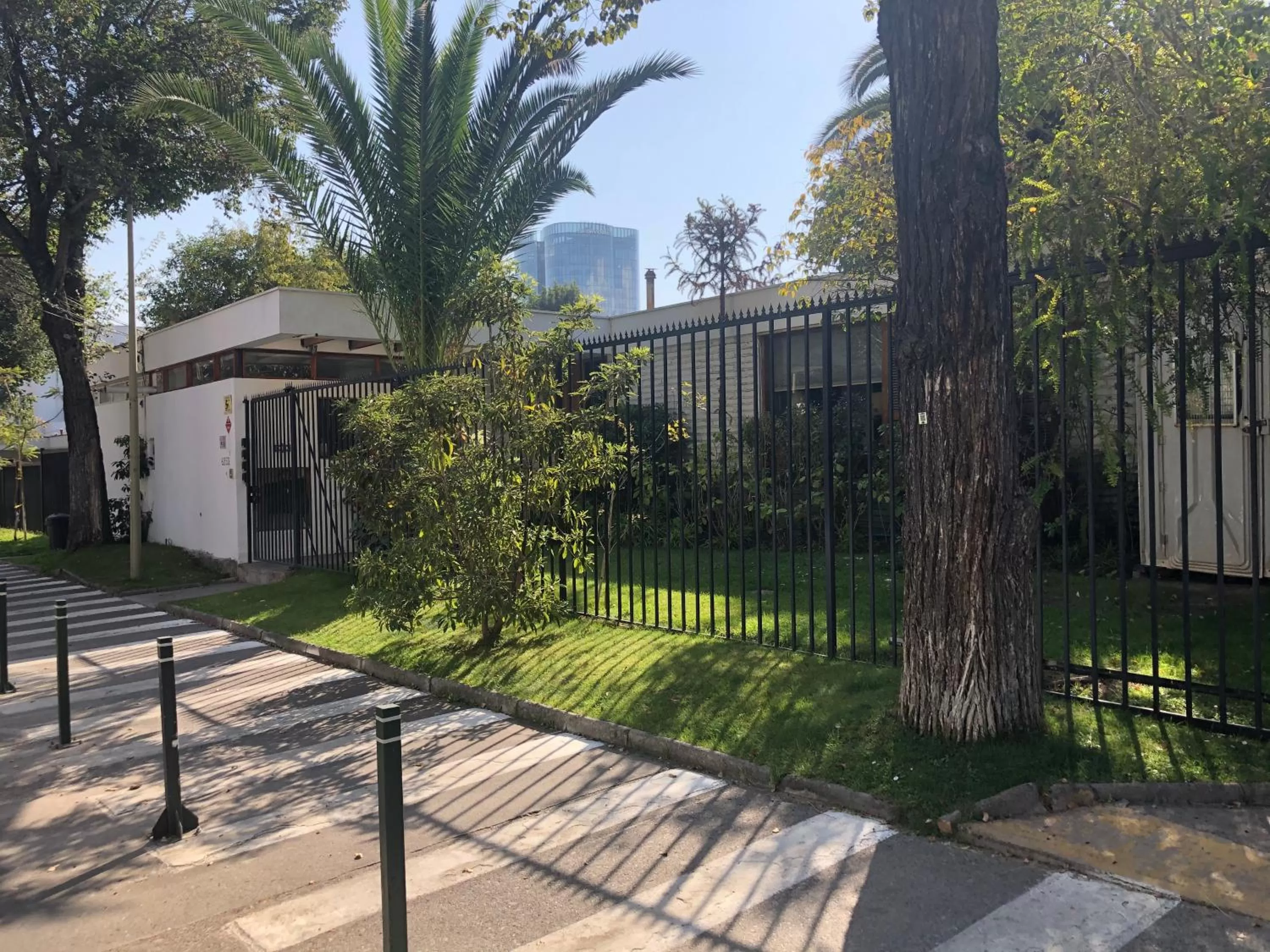 Property building in Rent apart Las Condes