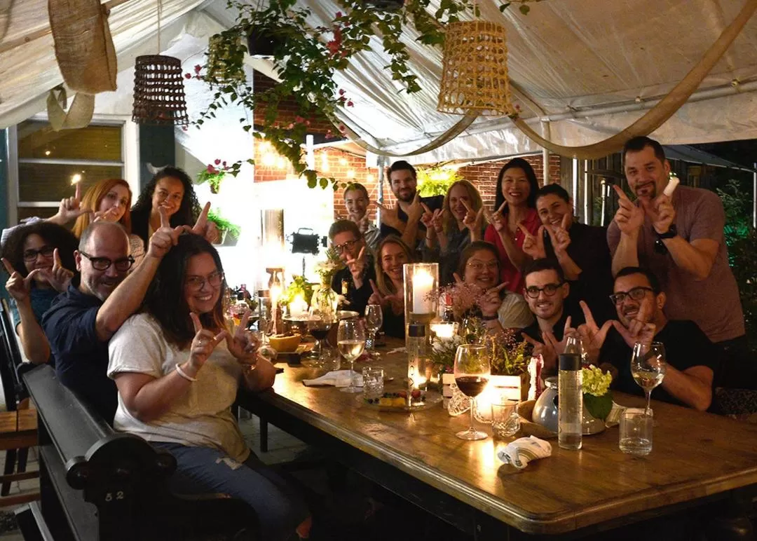 People in L'Hotel Particulier Griffintown