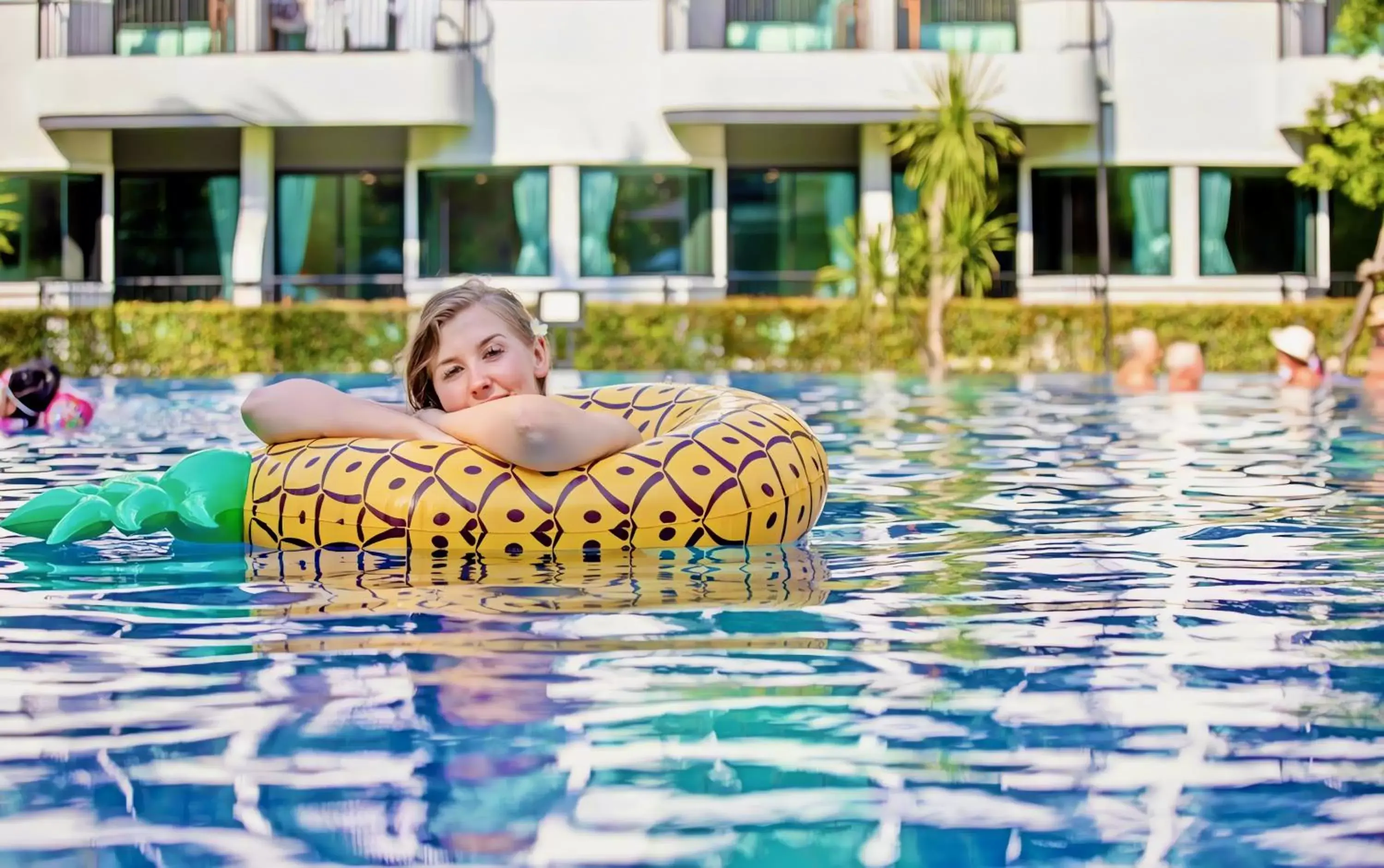 Swimming pool in Holiday Style Ao Nang Beach Resort, Krabi Swimming pool in Holiday Style Ao Nang Beach Resort, Krabi