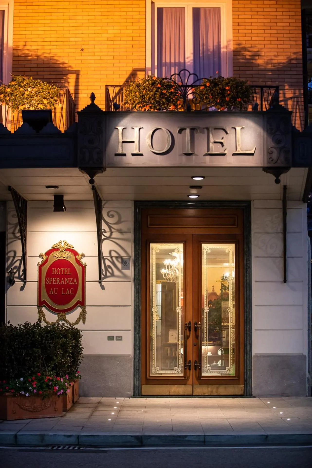 Property building in Hotel Milan Speranza Au Lac