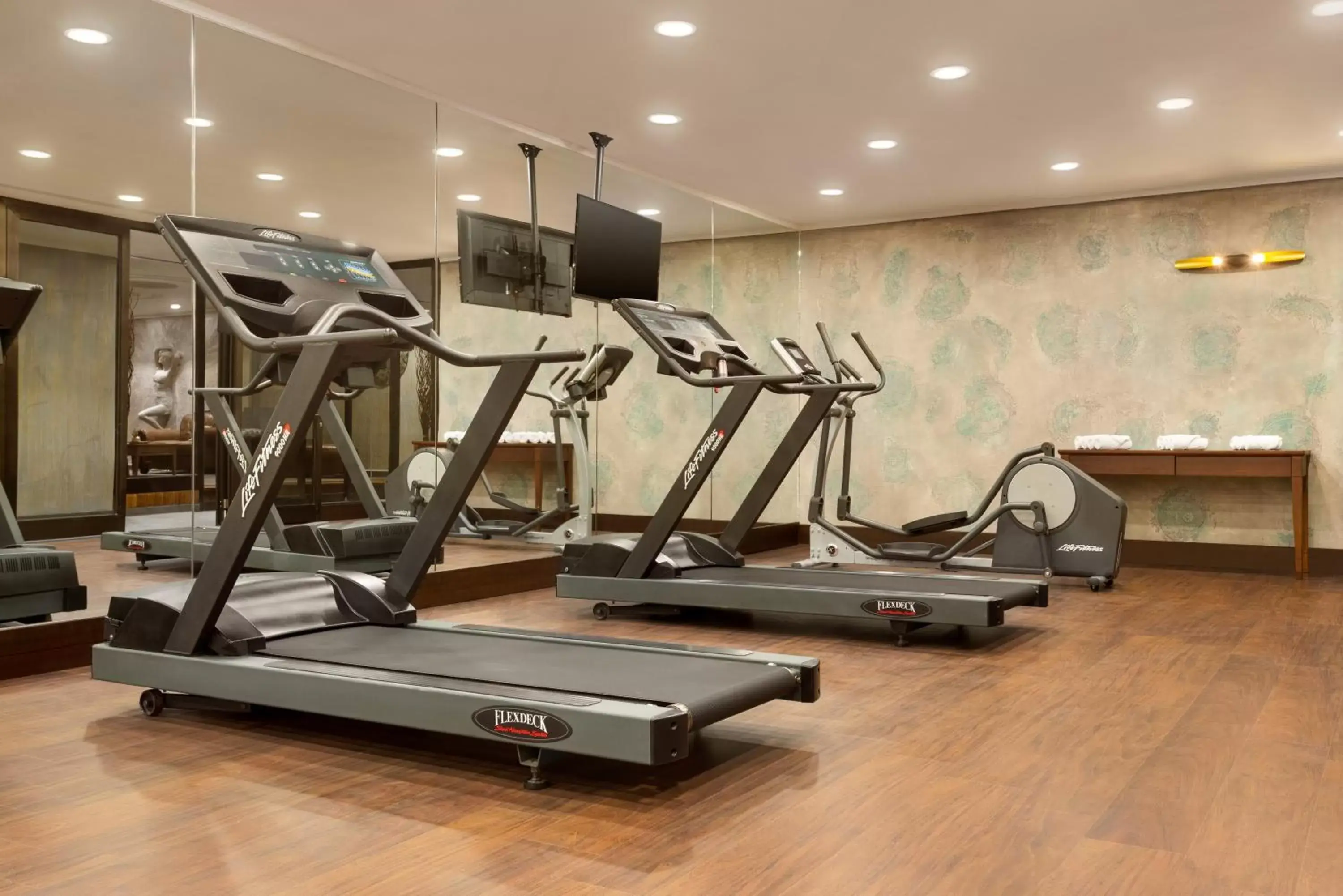 Fitness centre/facilities, Fitness Center/Facilities in Days Hotel by Wyndham Istanbul Maltepe