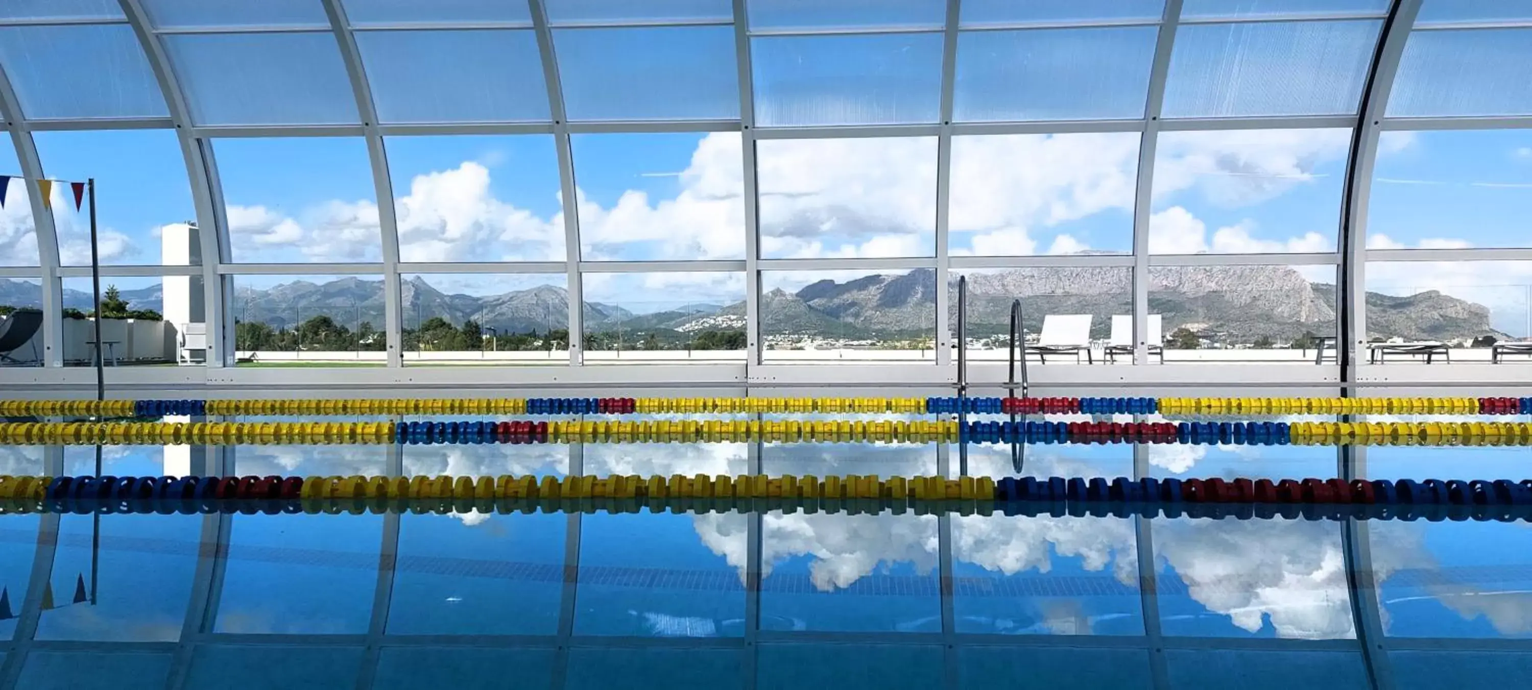 Swimming Pool in Syncrosfera Fitness & Health Hotel Boutique