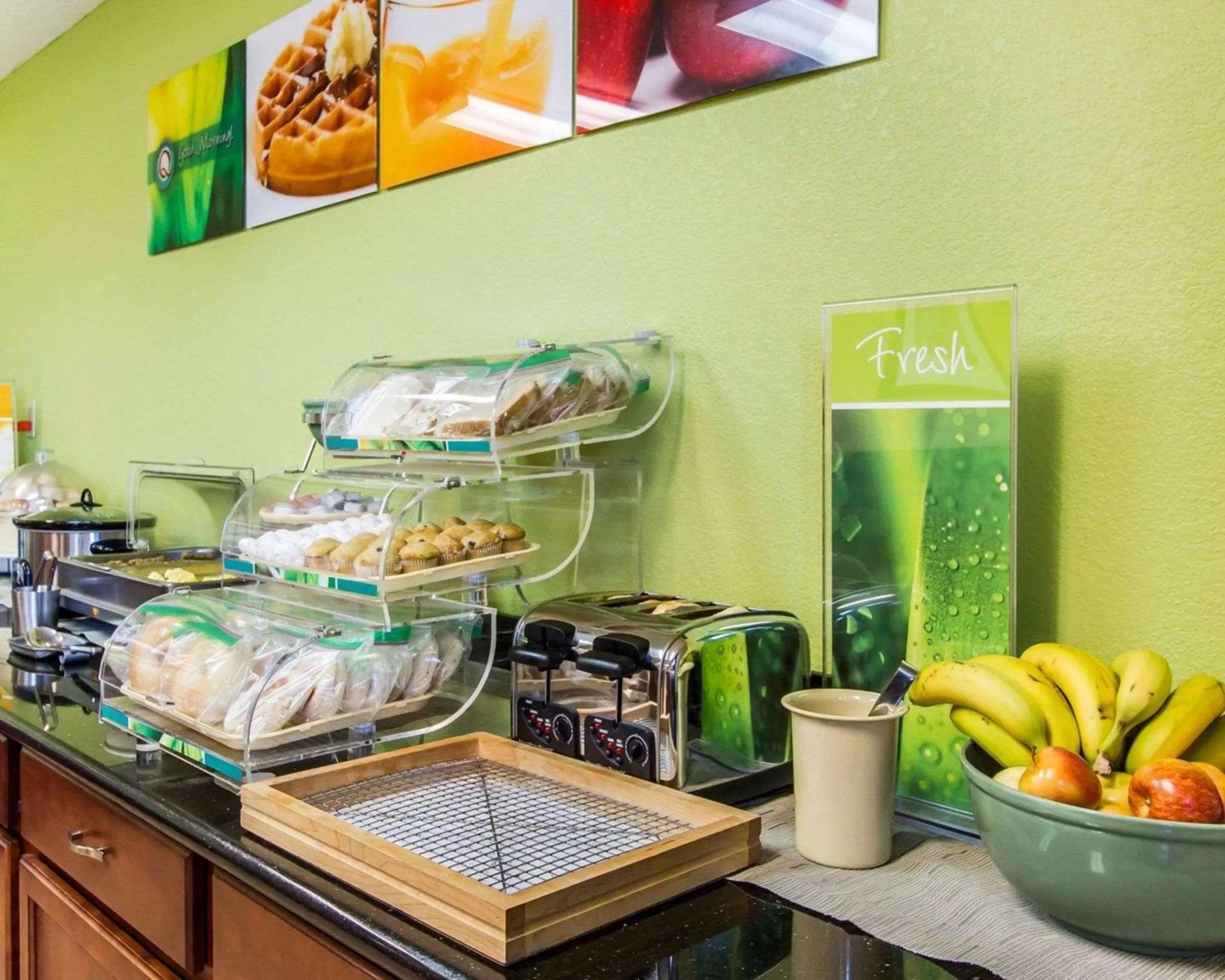 Restaurant/places to eat in Quality Inn & Suites Ottumwa North