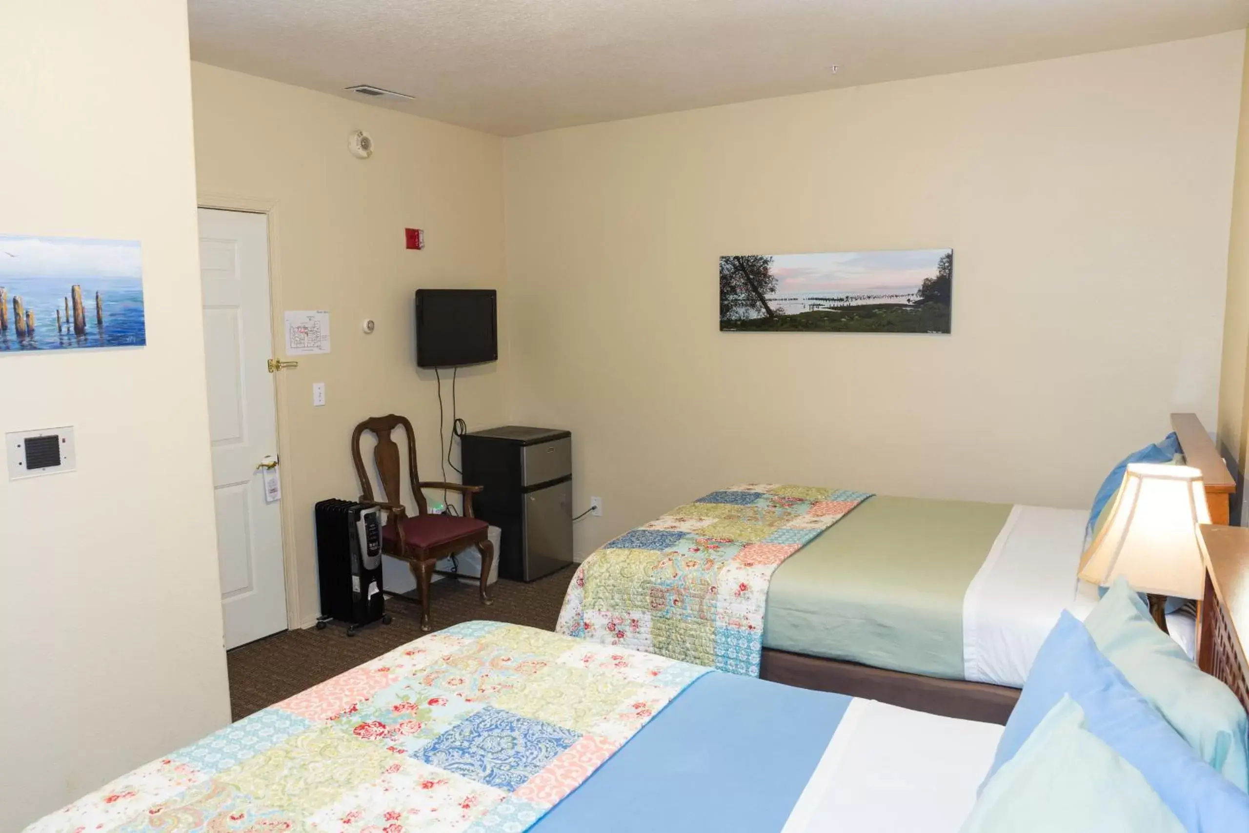 Bedroom, Bed in Hotel Cathlamet