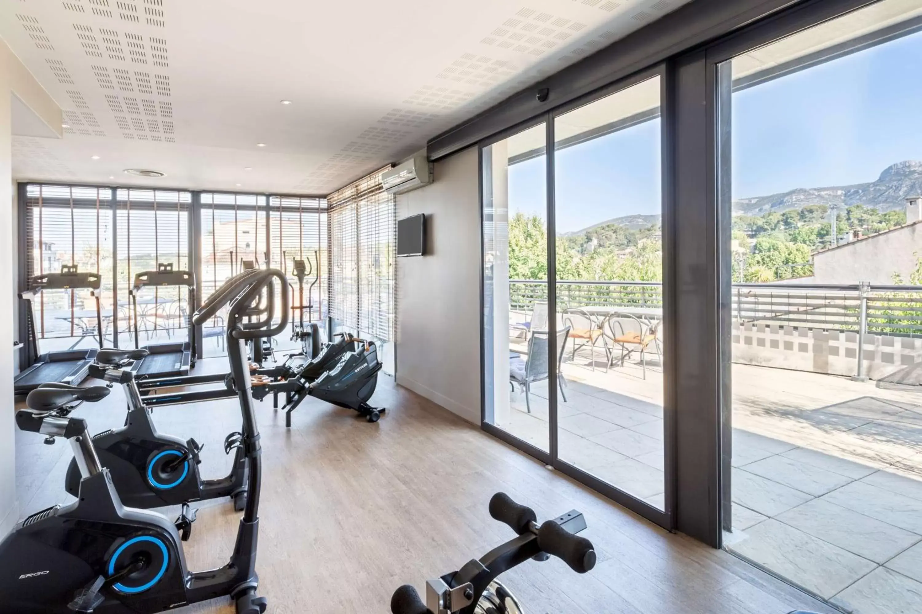Fitness centre/facilities, Fitness Center/Facilities in Best Western Linko Hôtel