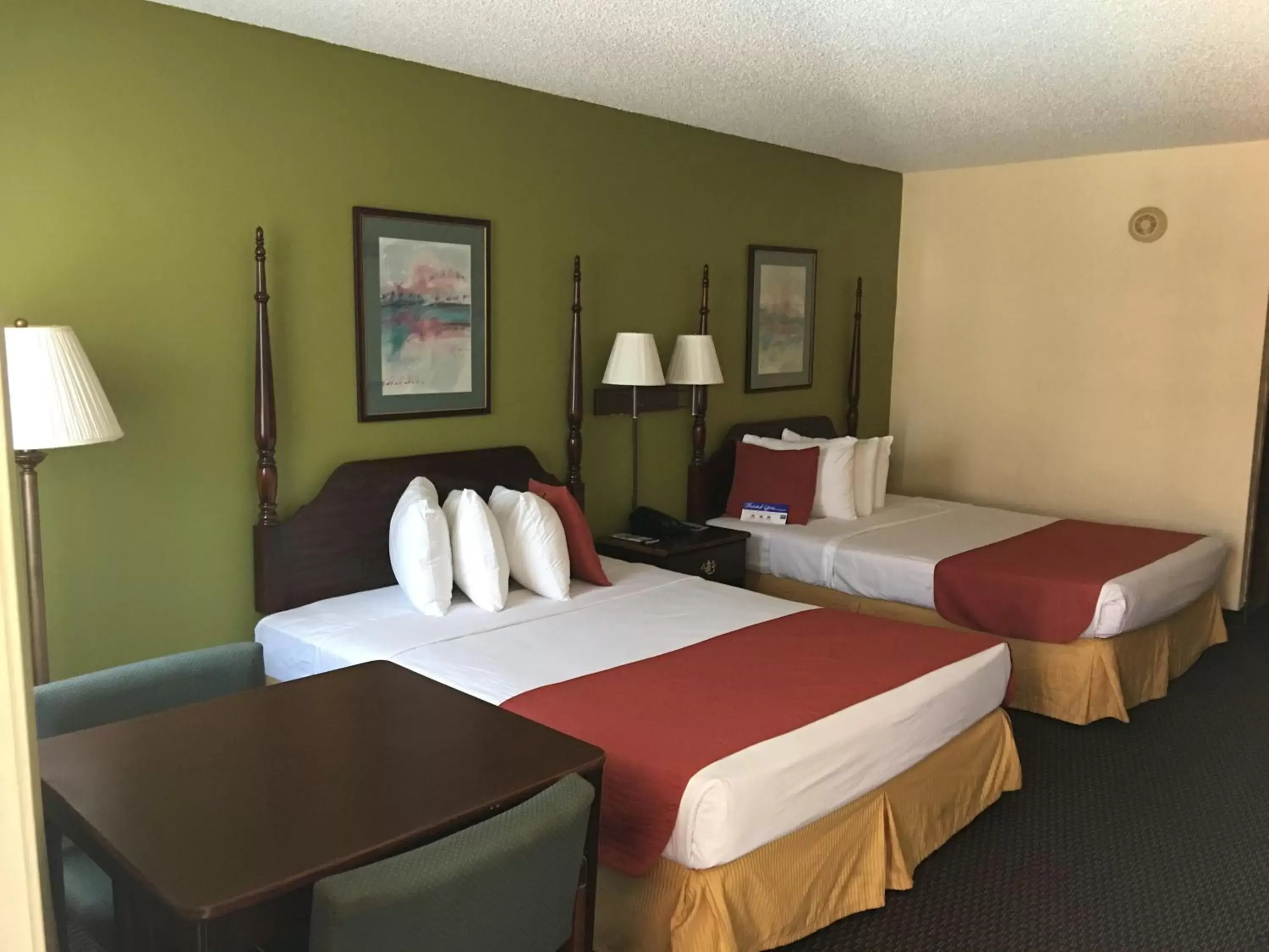 Bedroom, Room Photo in Americas Best Value Inn - Malvern
