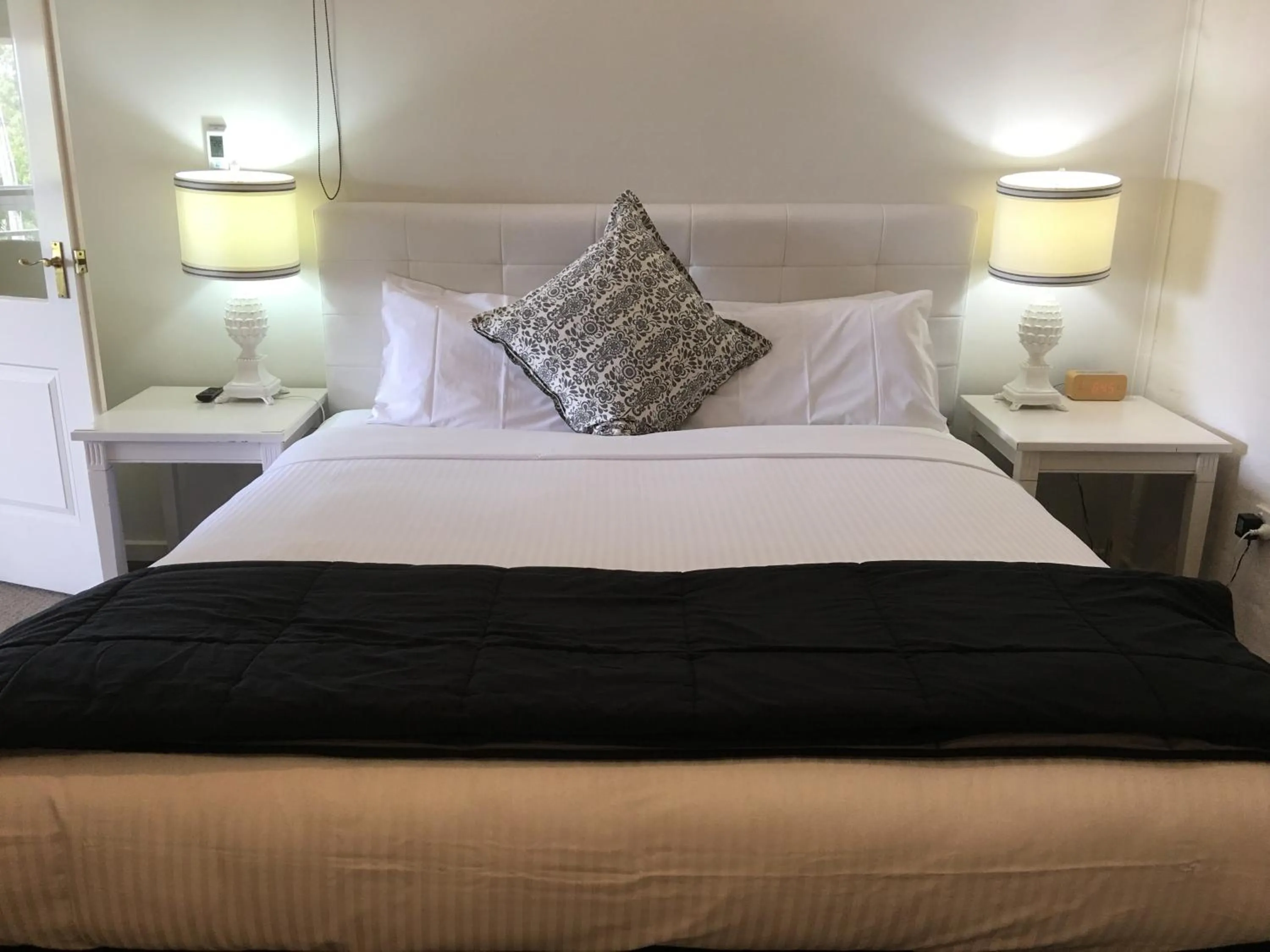 Bedroom, Bed in Norwood House Motel & Receptions