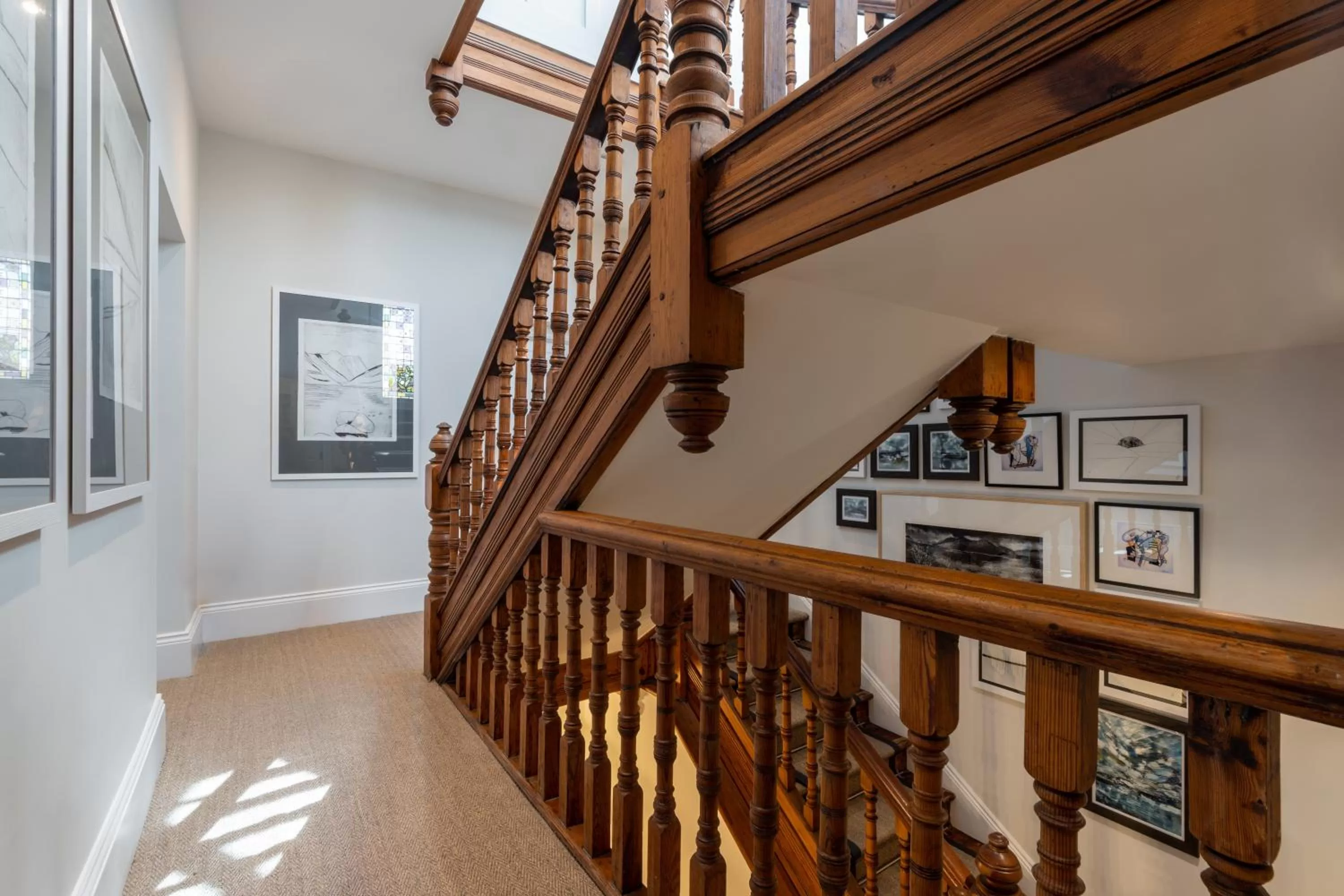 Lobby or reception in Tithe Barn - Self Check In Hotel