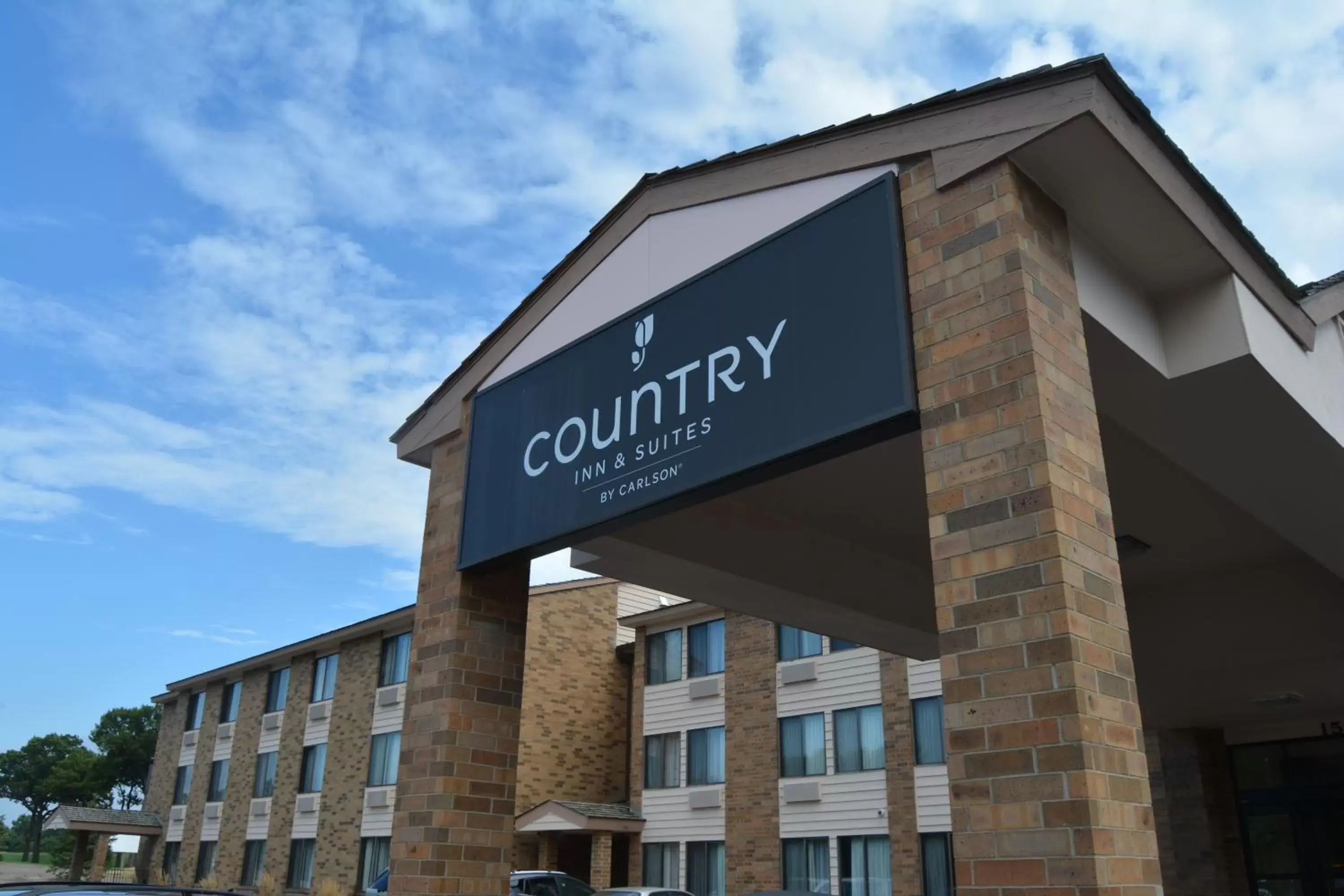 Property logo or sign, Property Building in Country Inn & Suites by Radisson, Coon Rapids, MN