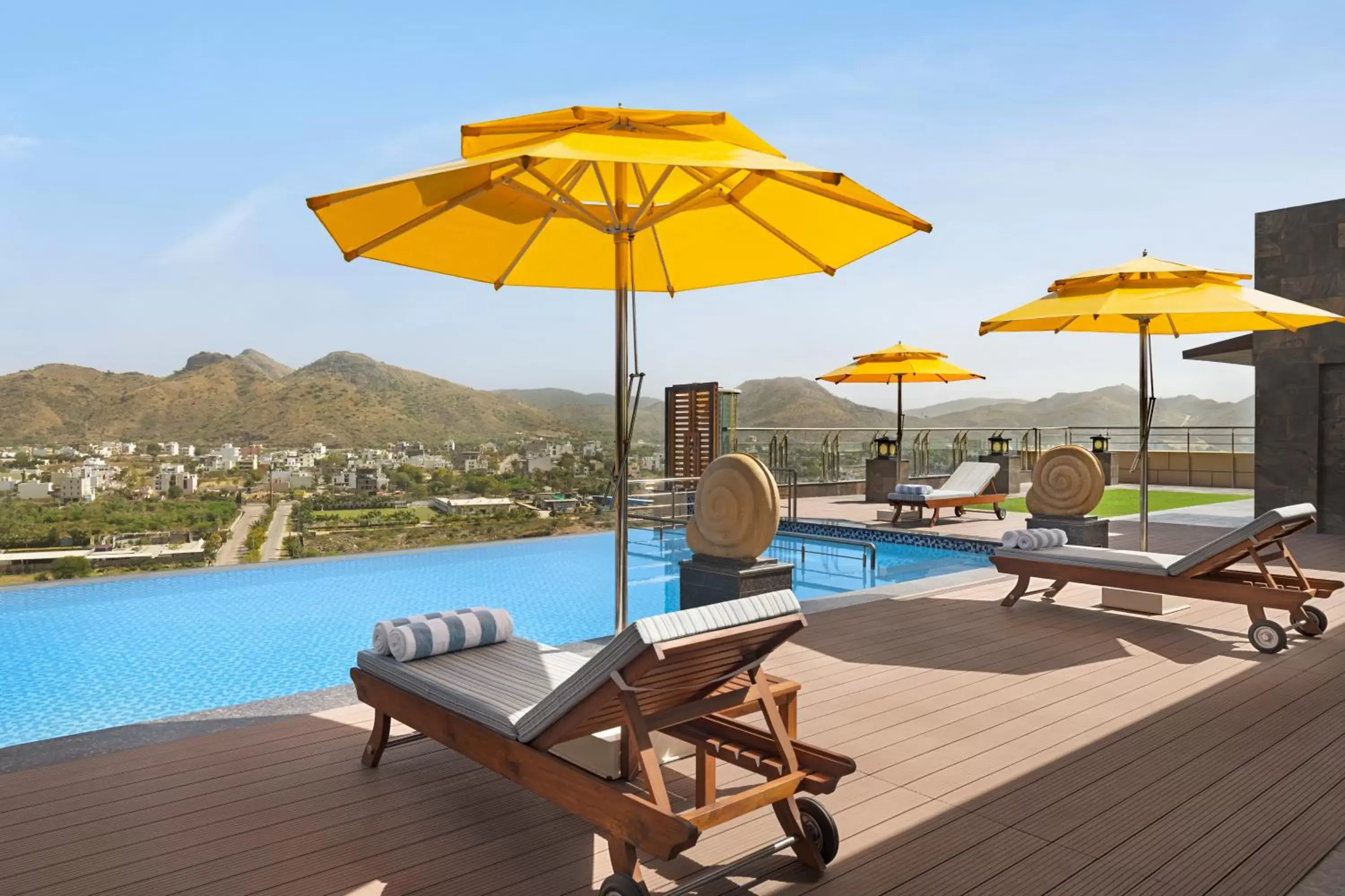 Swimming pool in Howard Johnson by Wyndham Udaipur Roop Nagar Swimming pool in Howard Johnson by Wyndham Udaipur Roop Nagar